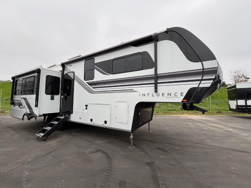 2026 Grand Design Influence 3003RL - Image 1
