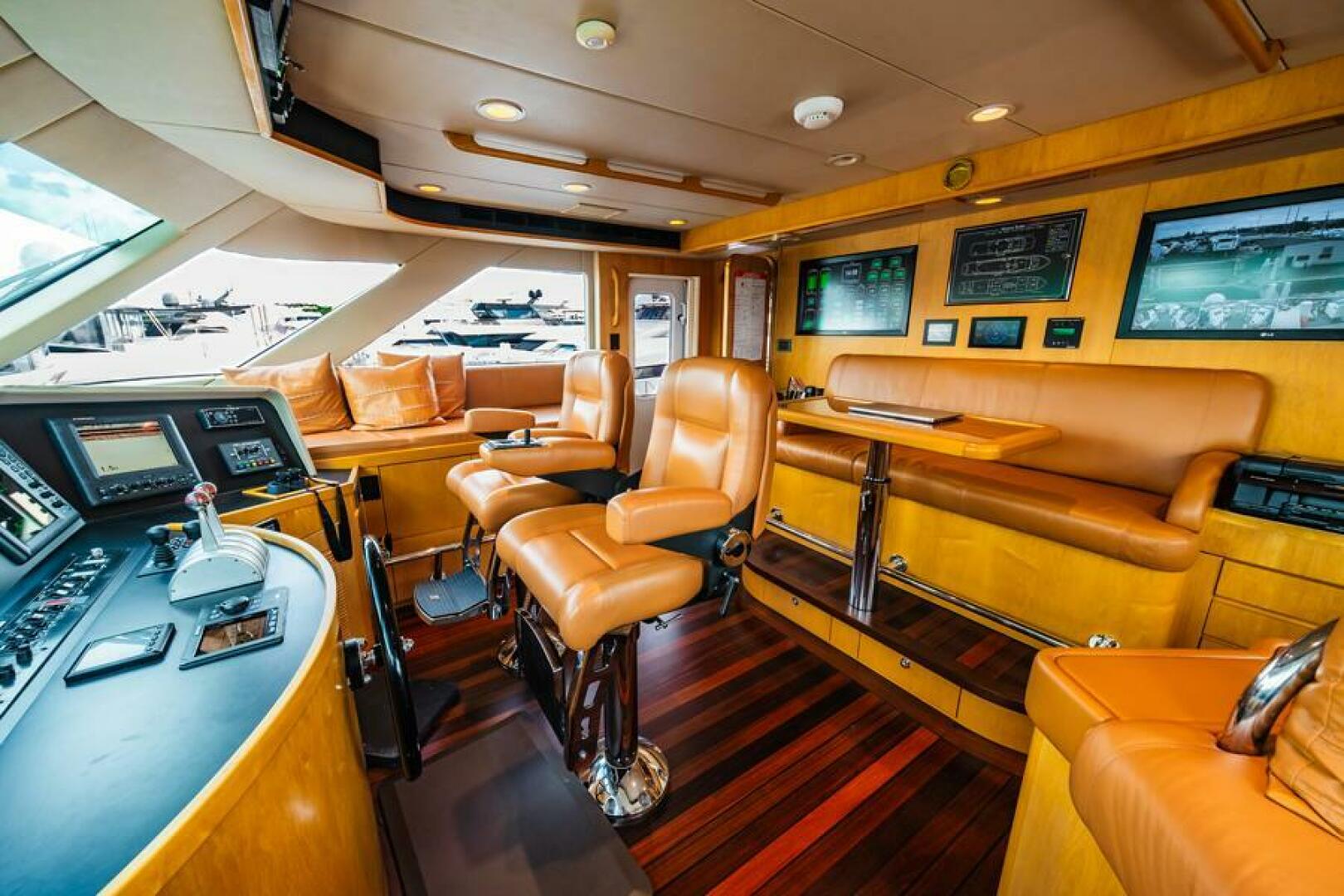 1995 Hatteras Flybridge Motor Yacht - Image 49
