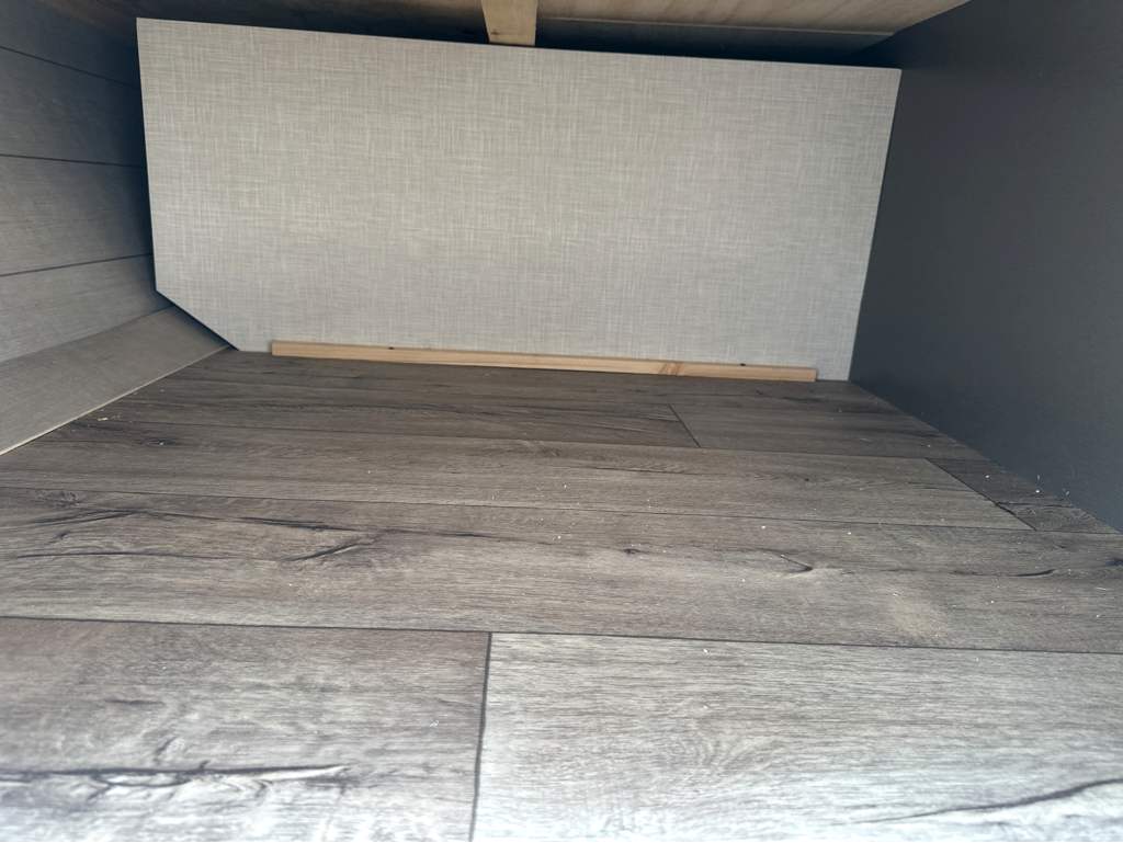 2026 VENTURE RV SIENNA 140VFD - Image 7