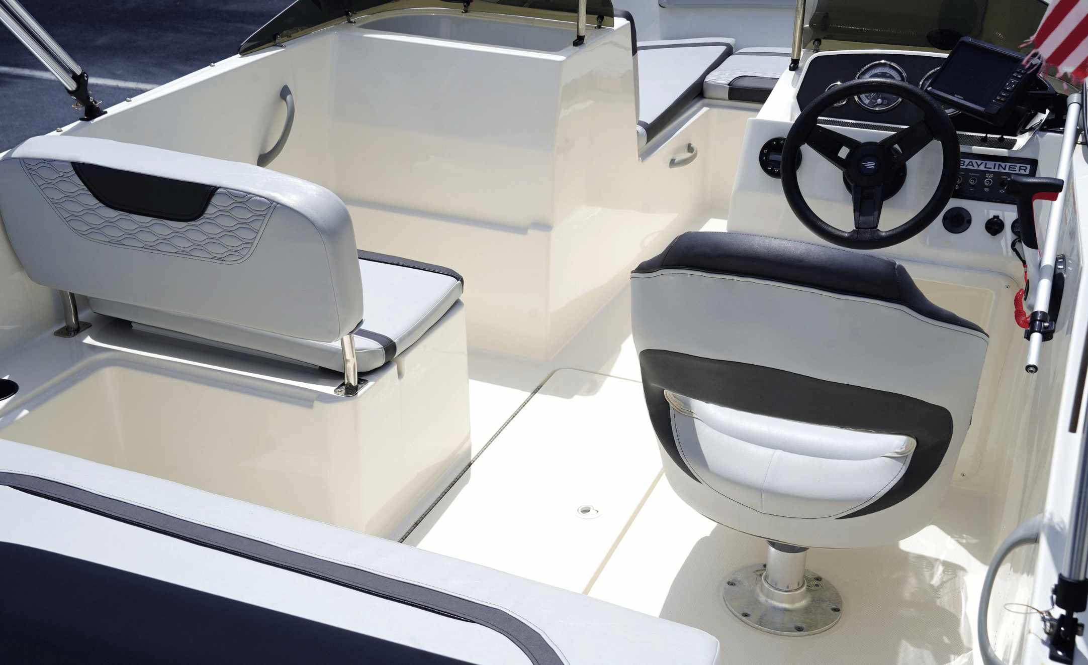 2024 BAYLINER M19 - Image 8