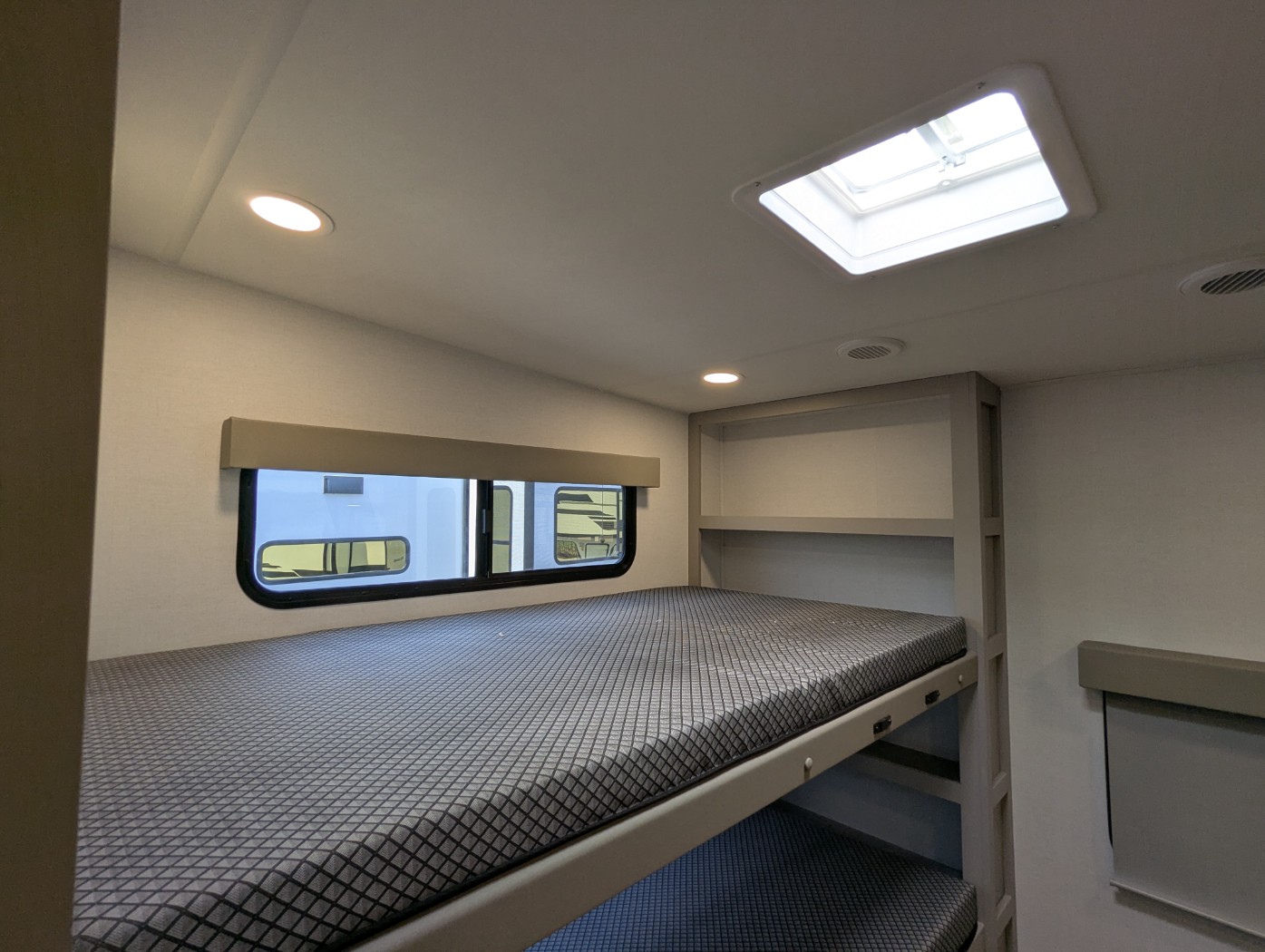 2026 Alliance RV Avenue 30BH - Image 28