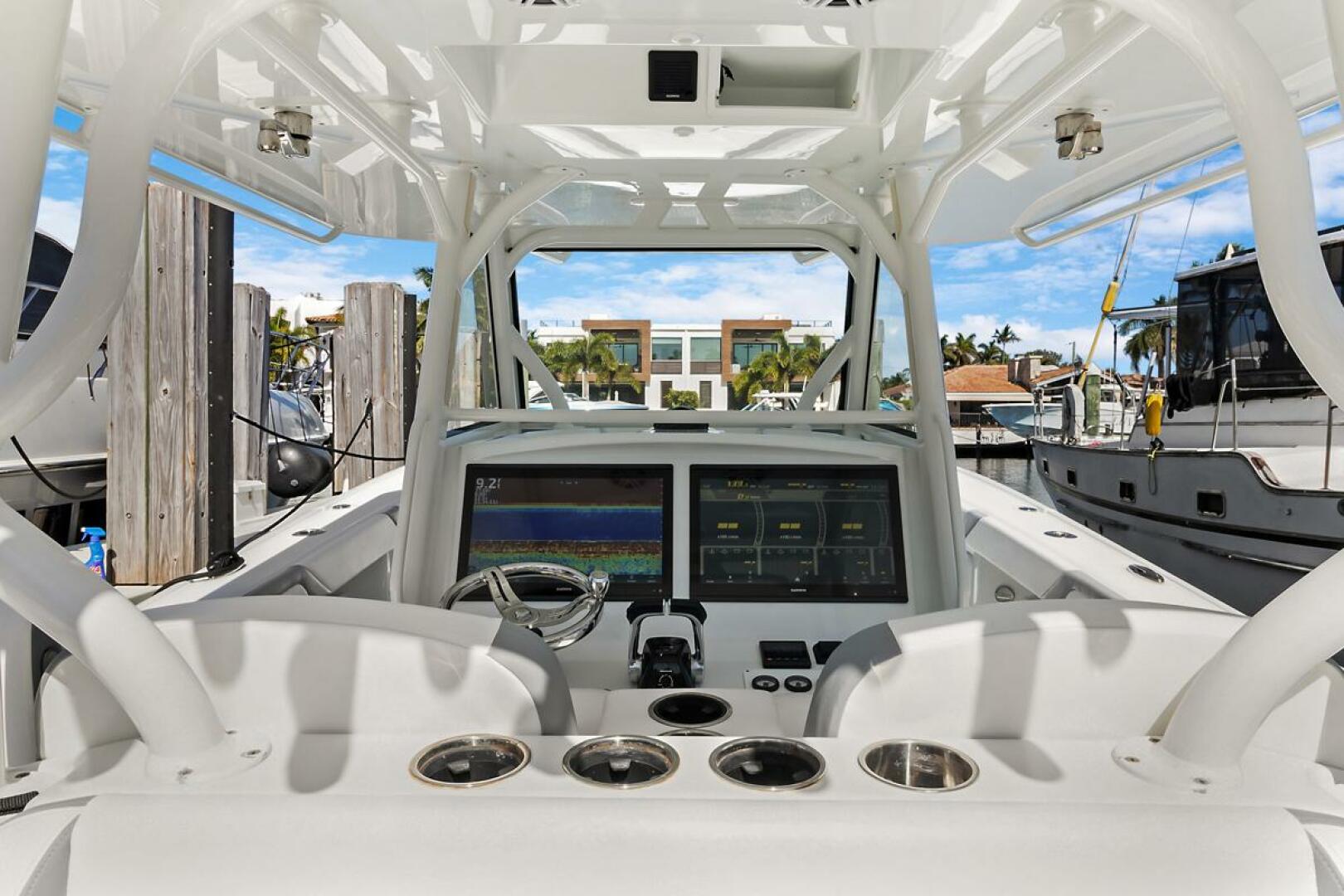 2020 Yellowfin Center Console - Image 4