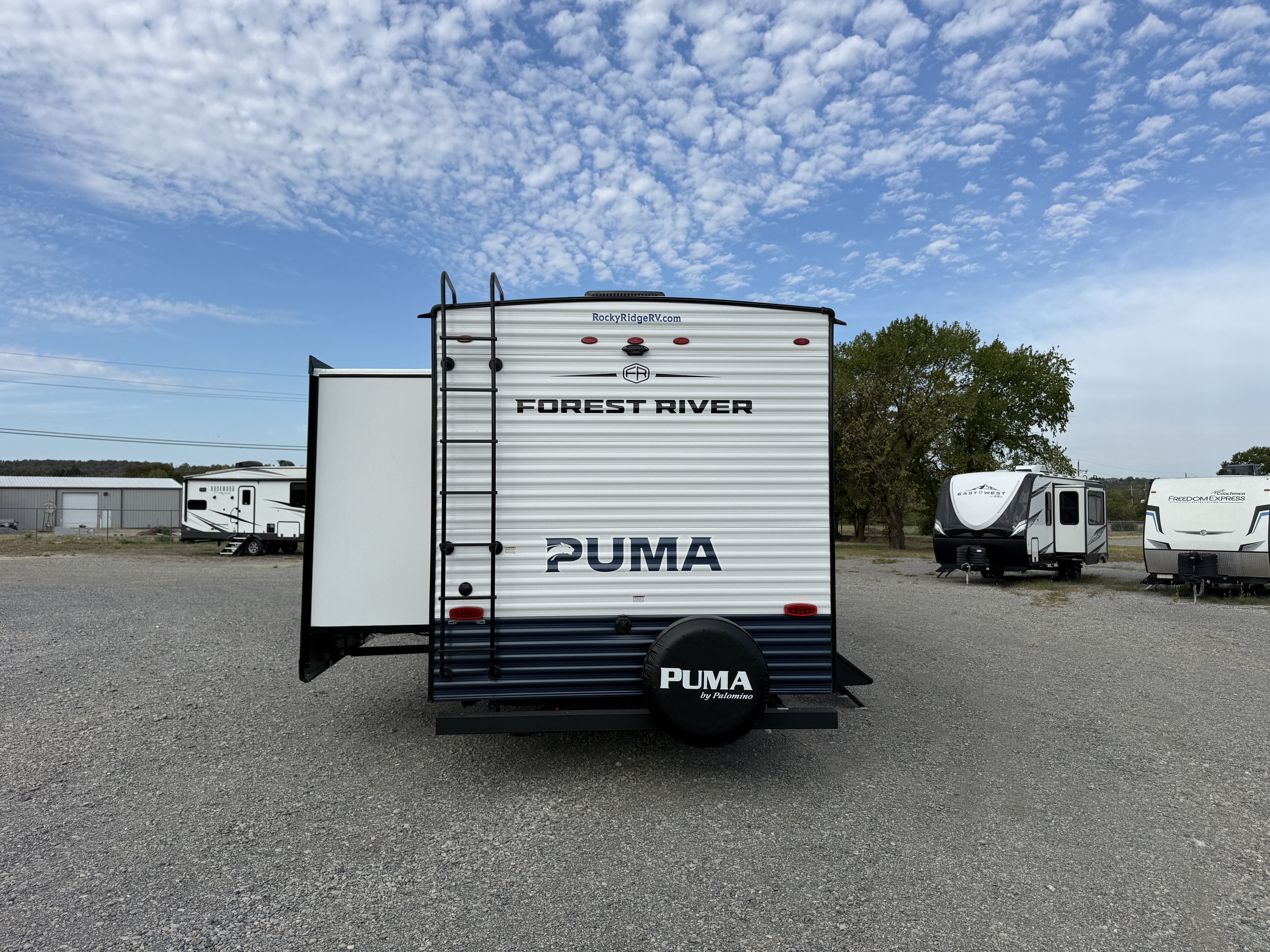 2027 Forest River Puma 31FKRK - Image 6