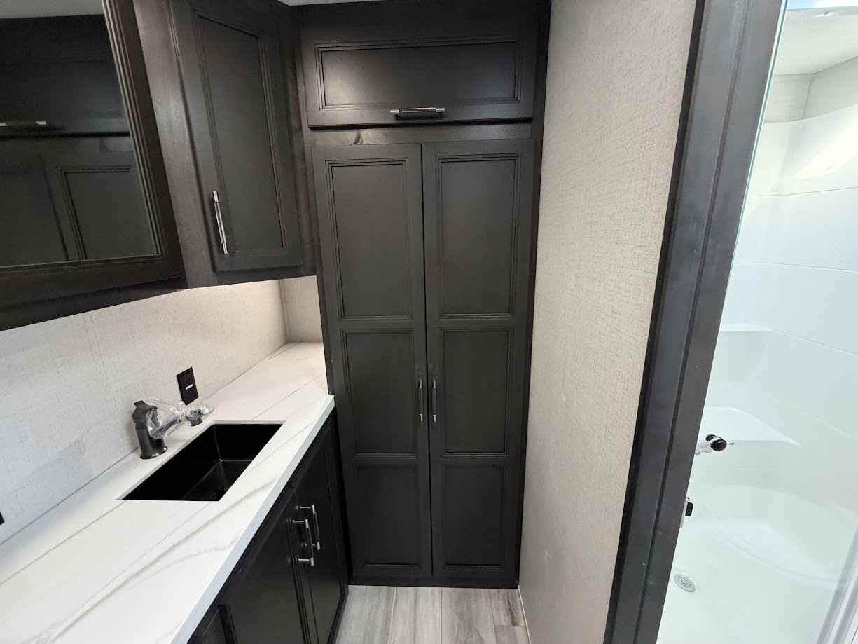 2026 Keystone ALPINE 3710FL - Image 70