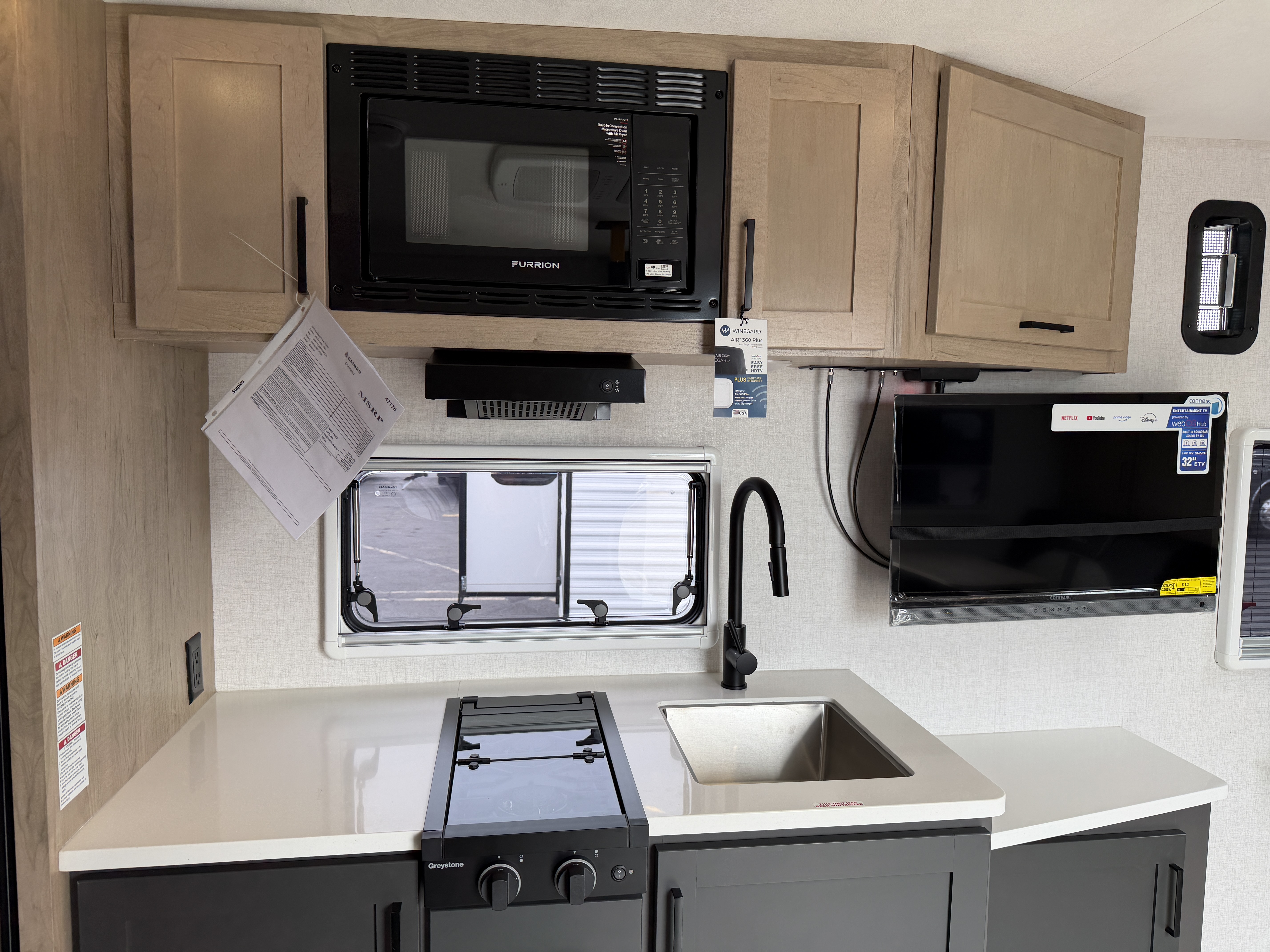 2026 Ember RV Overland Series 240TKR - Image 14
