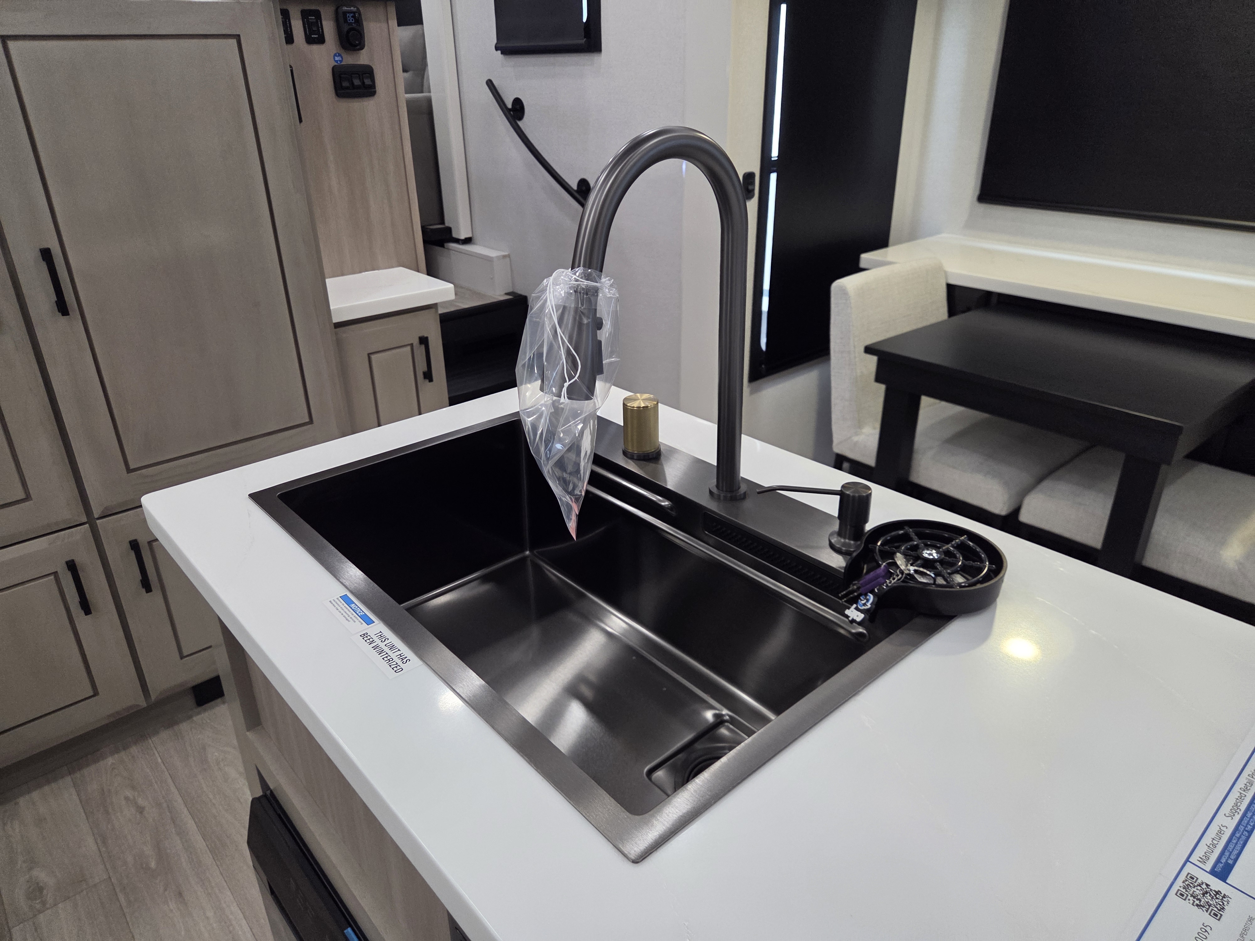 2027 Jayco Pinnacle 39FLOK - Image 11