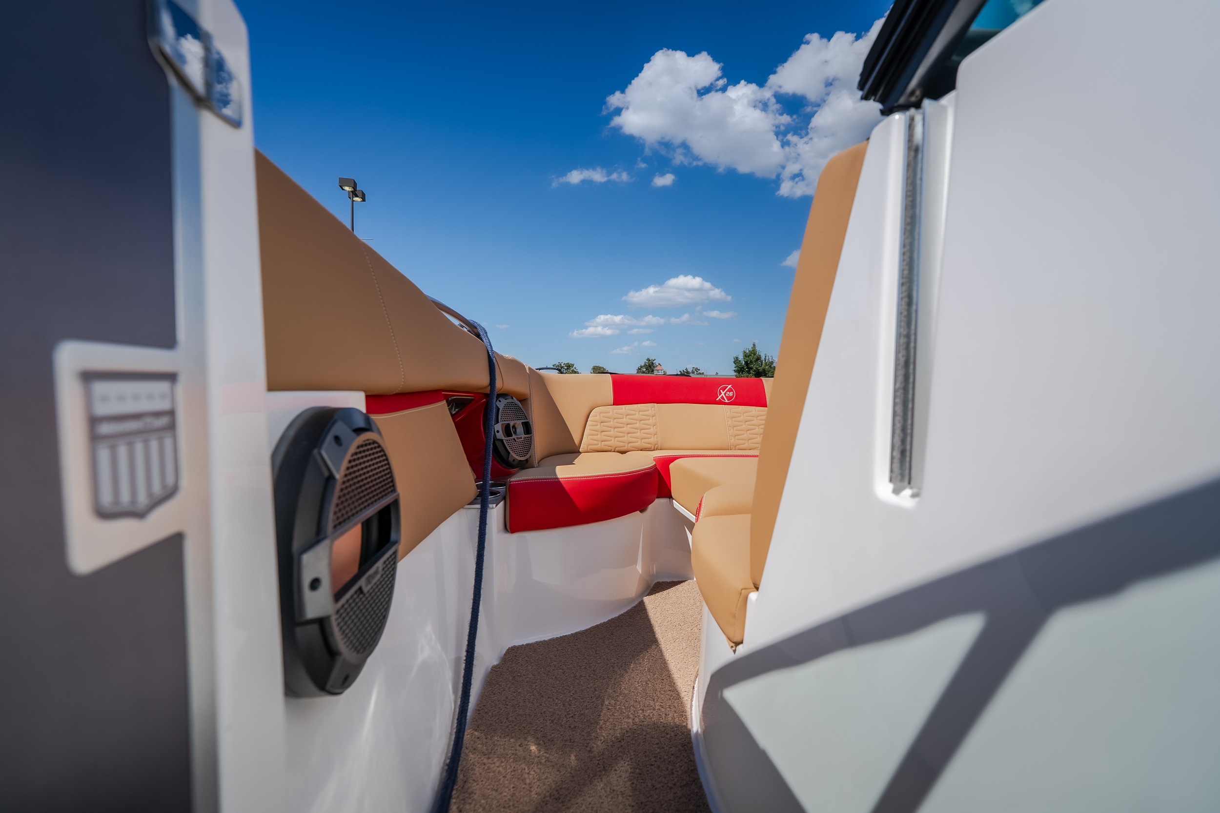 2020 MasterCraft X26 - Image 27