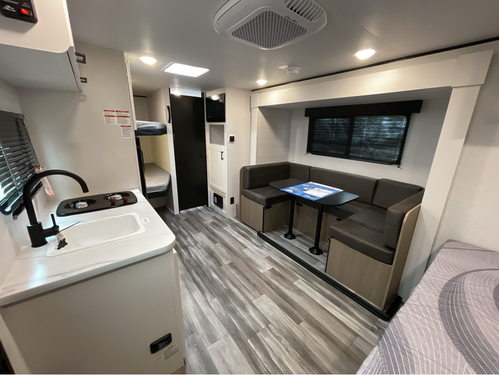 2026 Jayco Jay Flight SLX 178DBS - Image 5