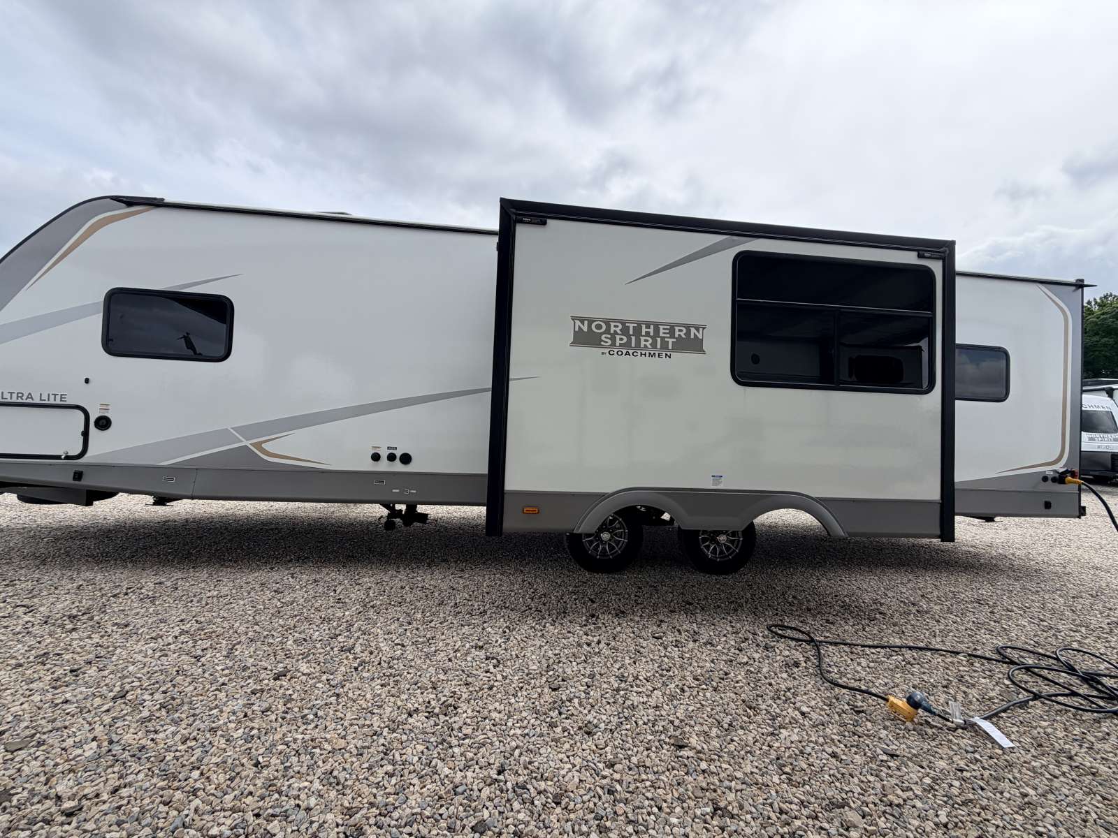 2026 Coachmen Northern Spirit 3070BH - Image 4