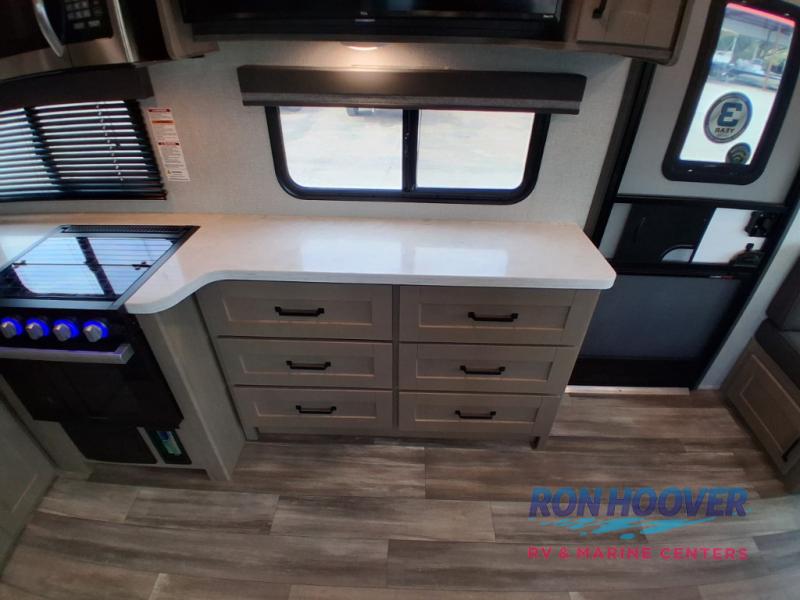 2023 GRAND DESIGN 296RDTS - Image 22