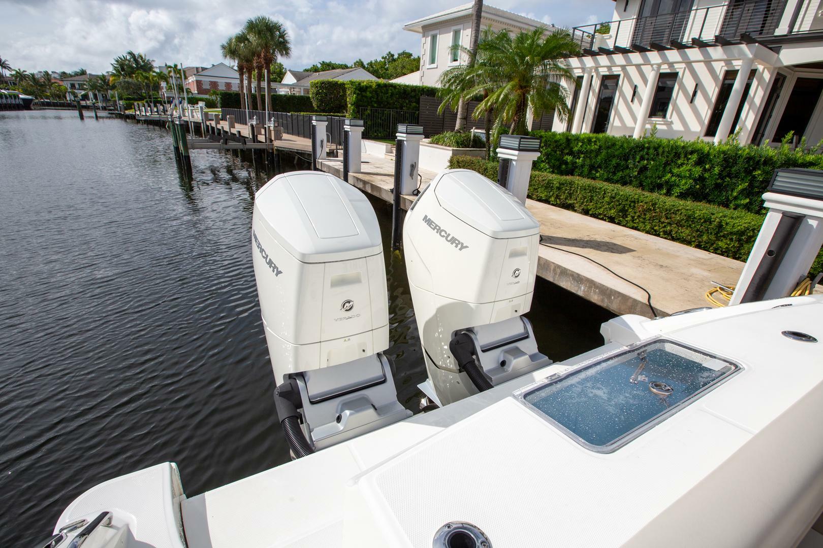 2023 Boston Whaler 380 Outrage - Image 19