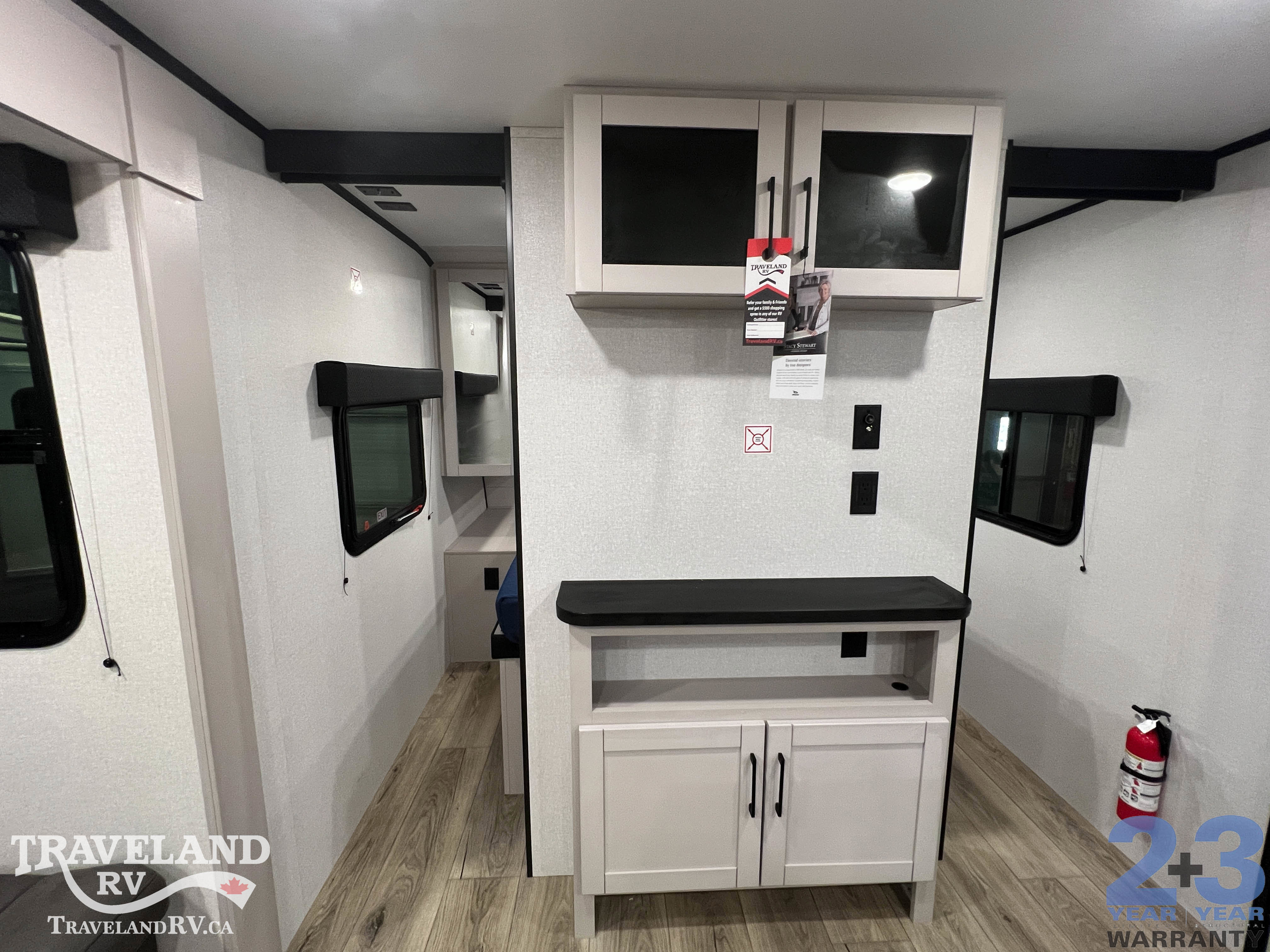 2026 JAYCO Jay Feather 26BHSL - Image 22