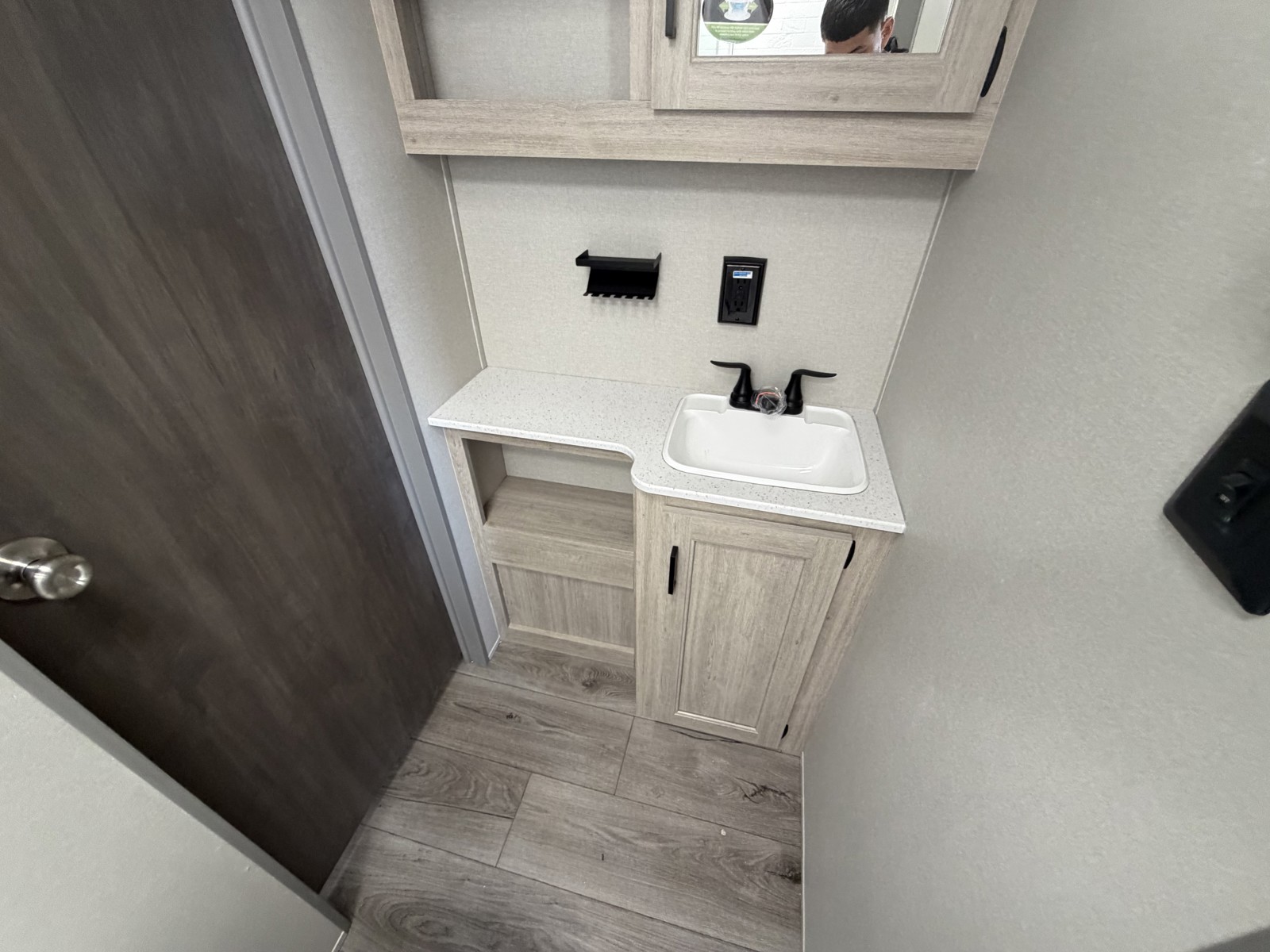 2026 COACHMEN 333DORM - Image 22