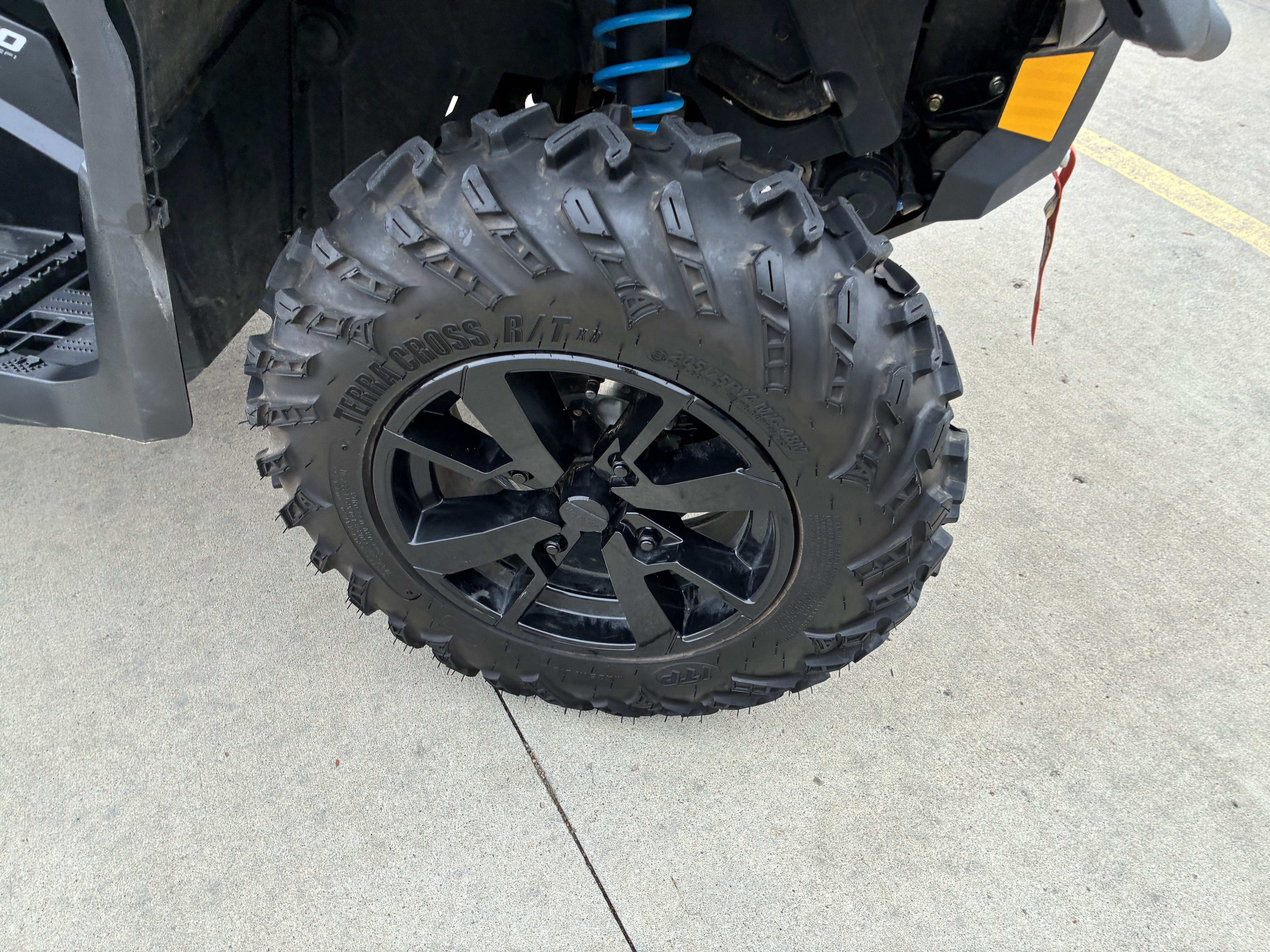 2021 Can-Am Outlander™ MAX XT 850 - Image 6