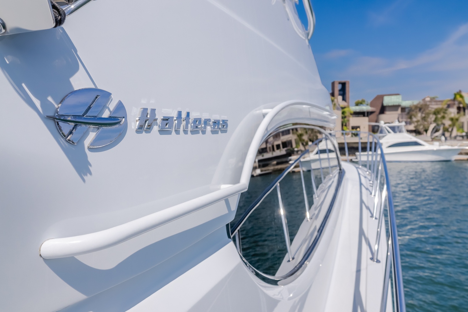 2003 Hatteras 54 Convertible - Image 29