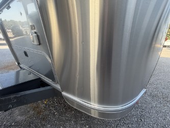 2012 AIRSTREAM INTERNATIONAL 27FBQ - Image 25