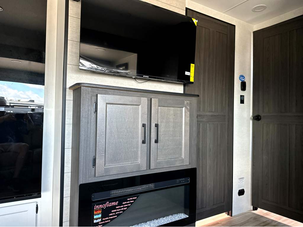 2027 VENTURE RV STRATUS 291VQB - Image 16