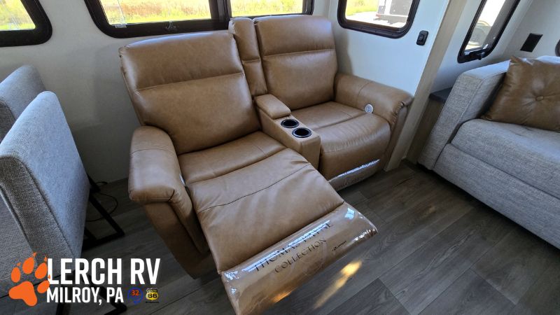 2026 KZ RV Ridgeway 36MB - Image 13
