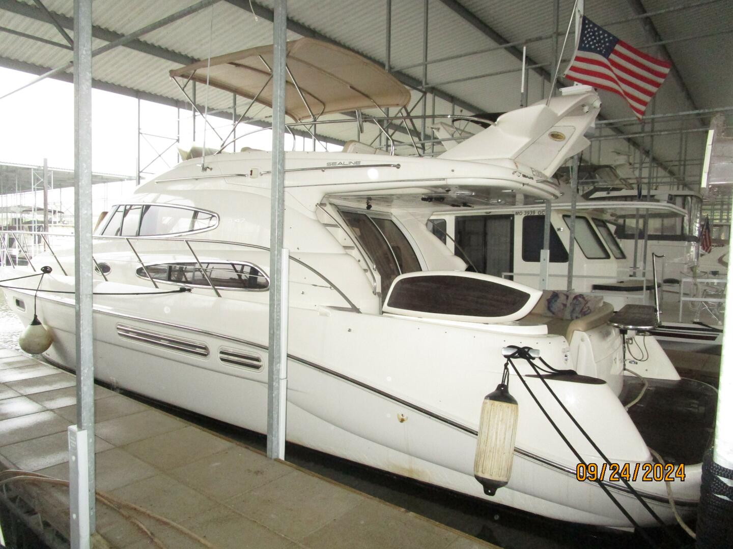 2002 Sealine T47 - Image 4