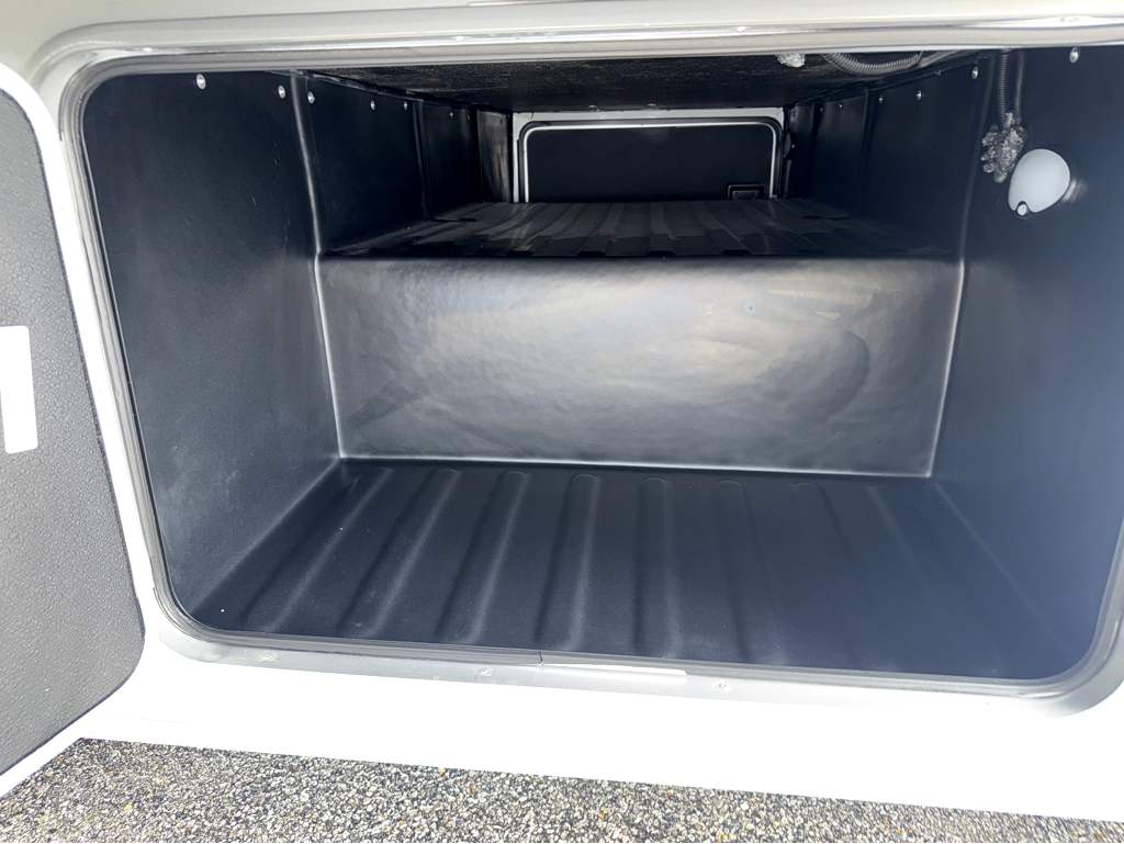 2027 JAYCO PRECEPT 36C - Image 9