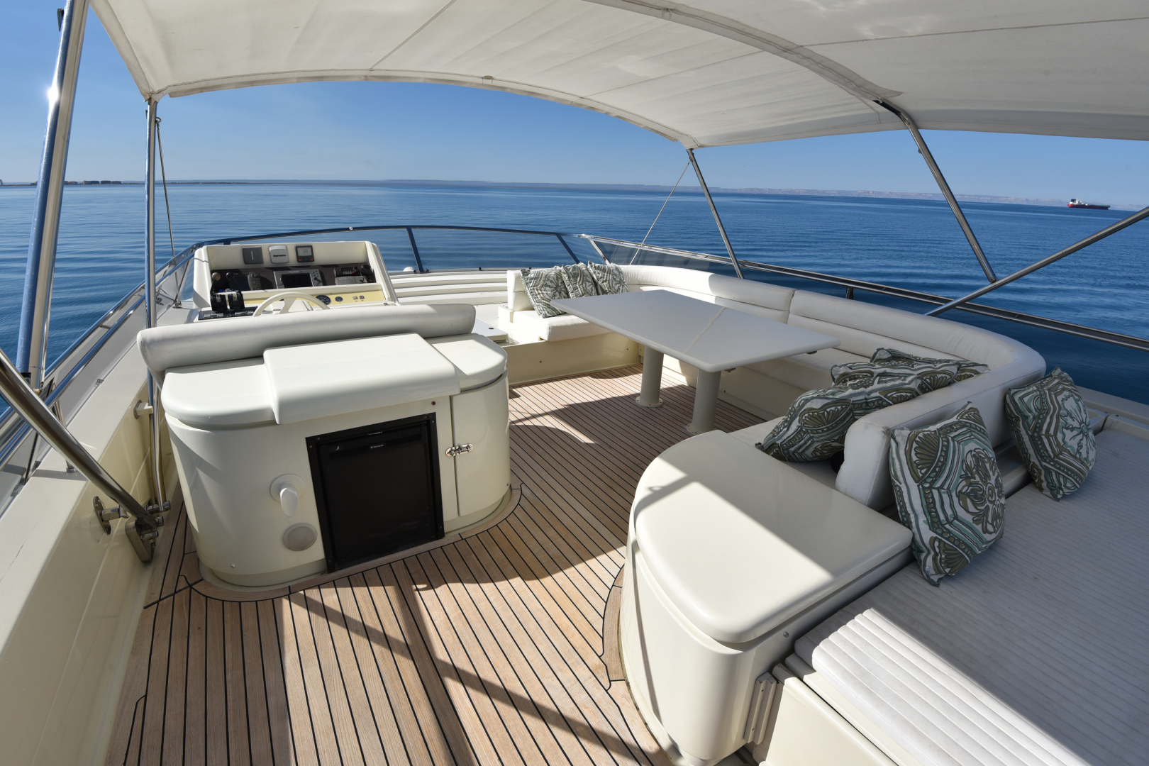 1997 Ferretti Yachts Ferretti 780 Base - Image 27