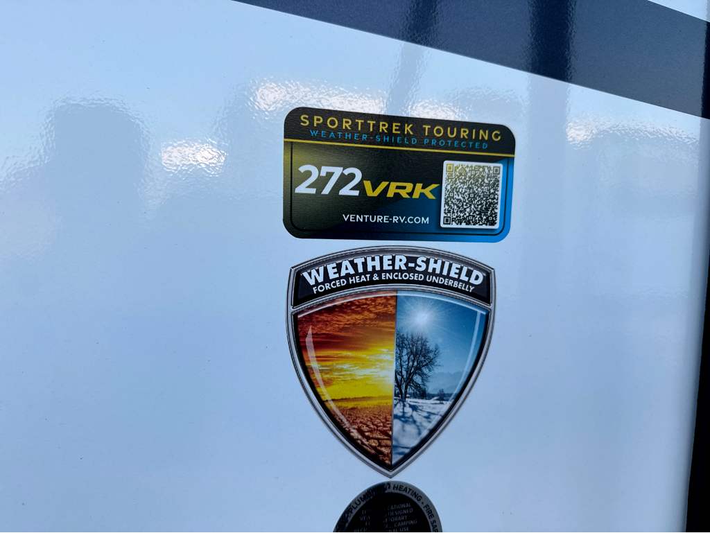 2027 VENTURE RV SPORTTREK 272VRK - Image 8
