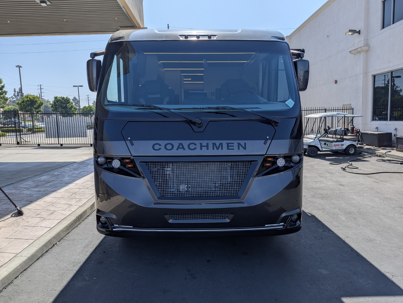2026 Coachmen Euro 25TB - Image 2