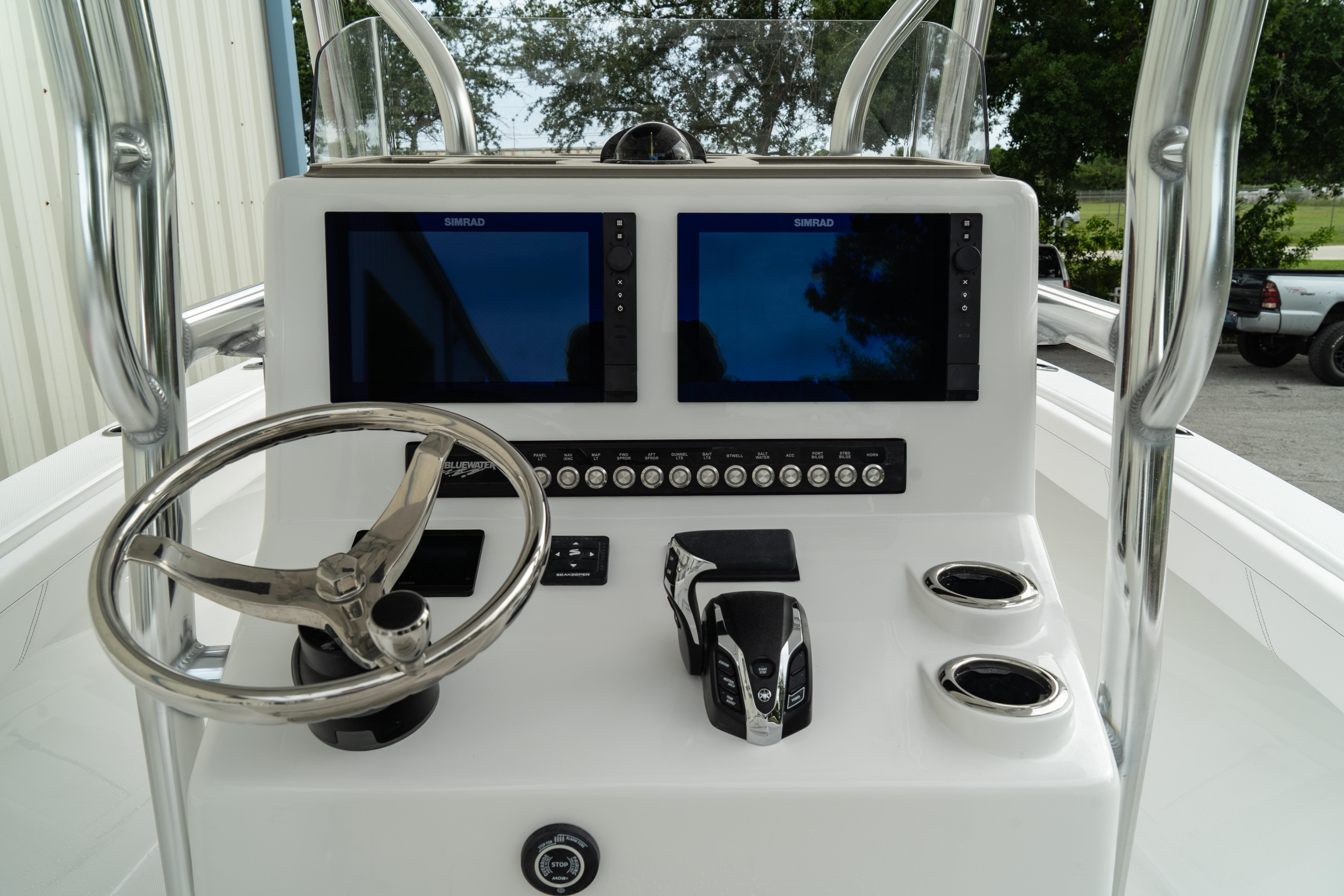 2027 Bluewater Sportfishing 23t - Image 12