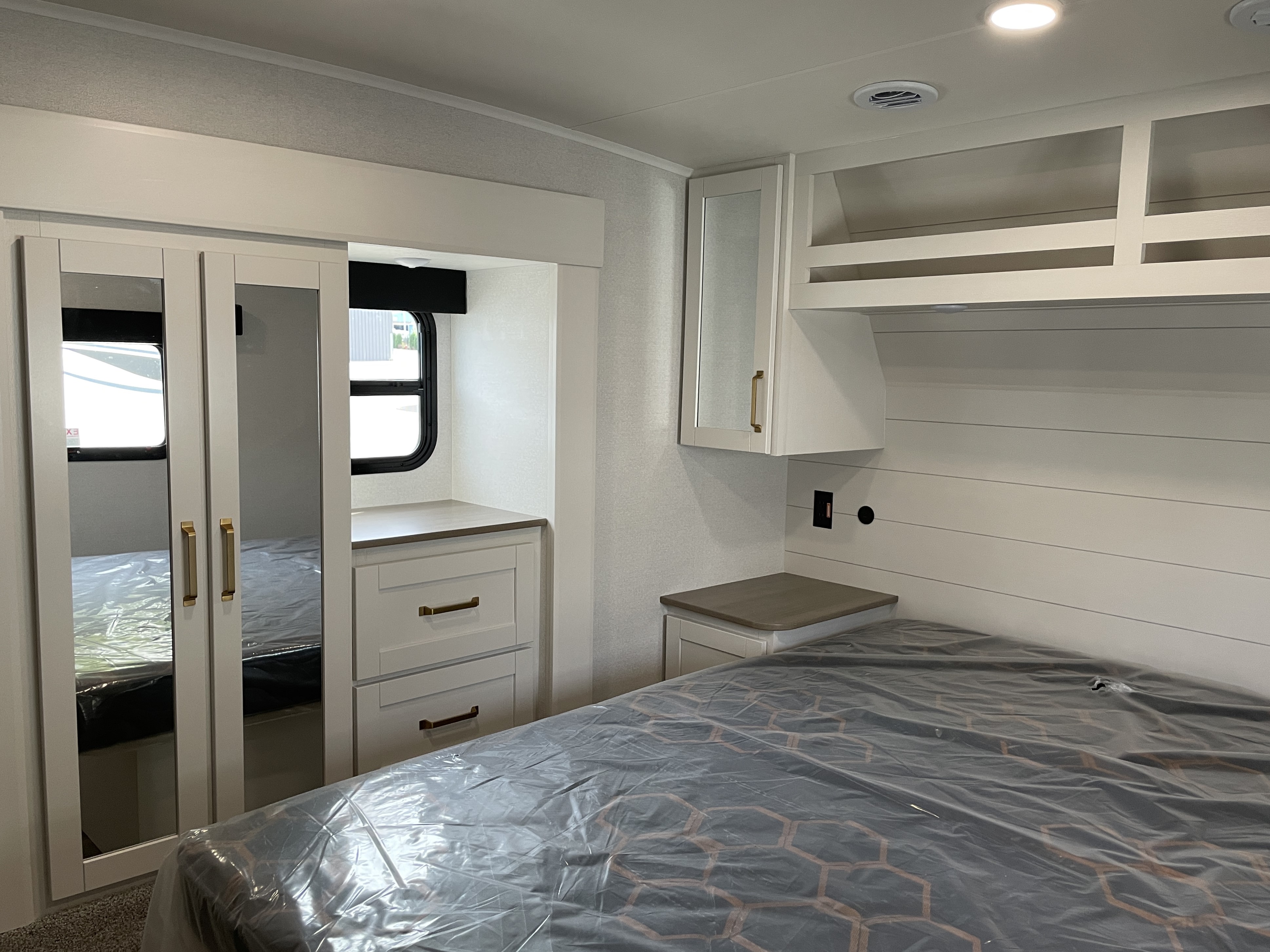 2027 Jayco Eagle SLE 34MBL - Image 23