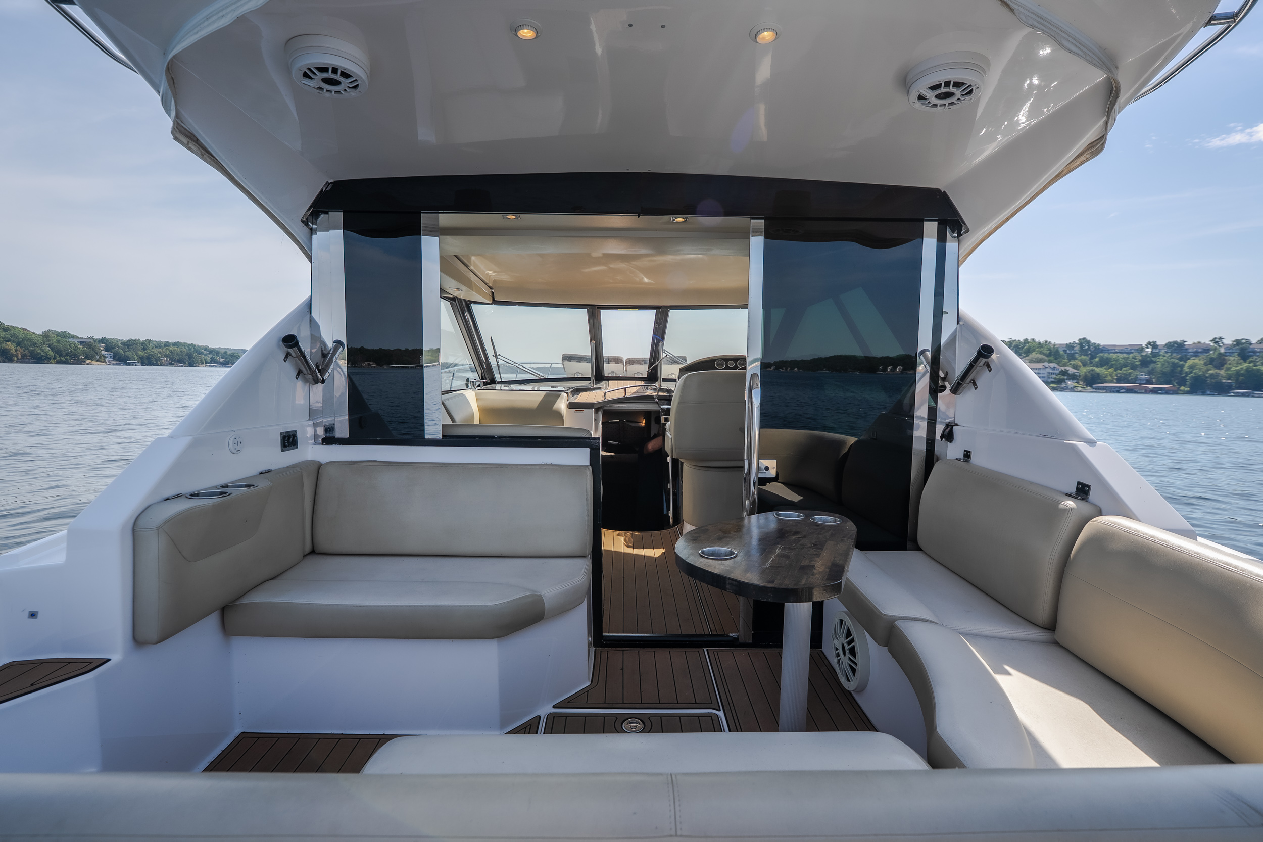 2012 Regal 42 Sport Coupe - Image 18
