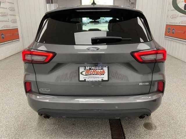 2023 Ford Escape Utility 4D ST-Line Select AWD - Image 6