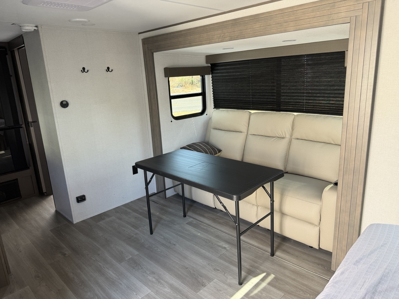 2026 Grand Design Transcend XPLOR 20MKX - Image 4