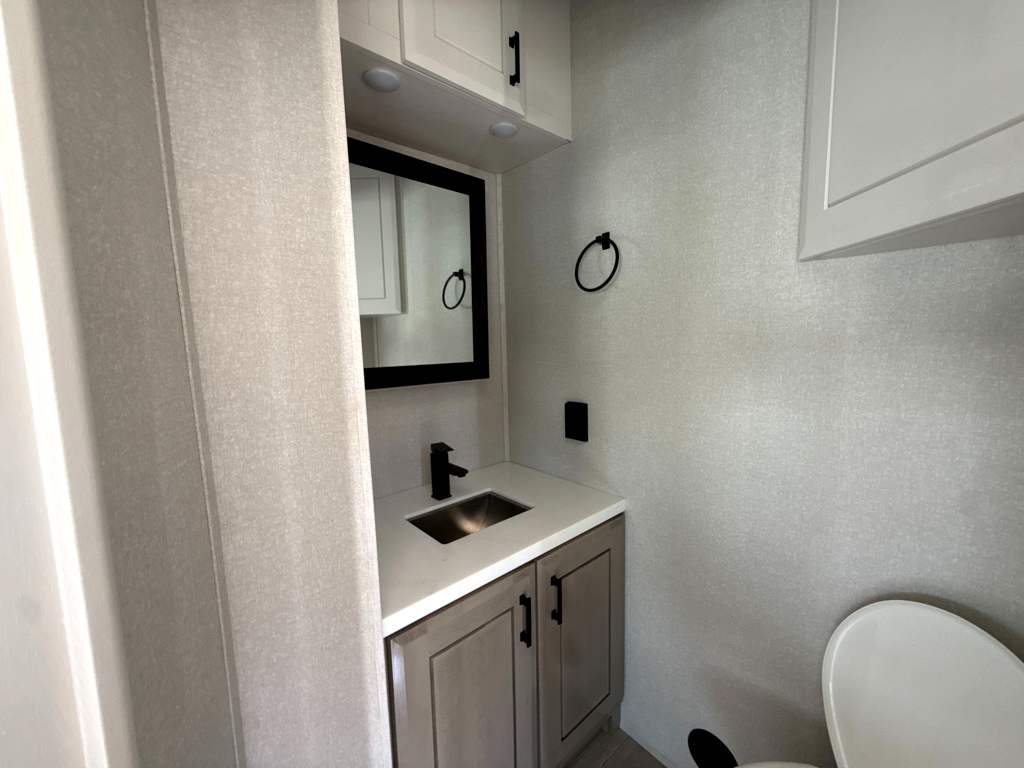 2026 JAYCO PINNACLE 36FBTS - Image 19
