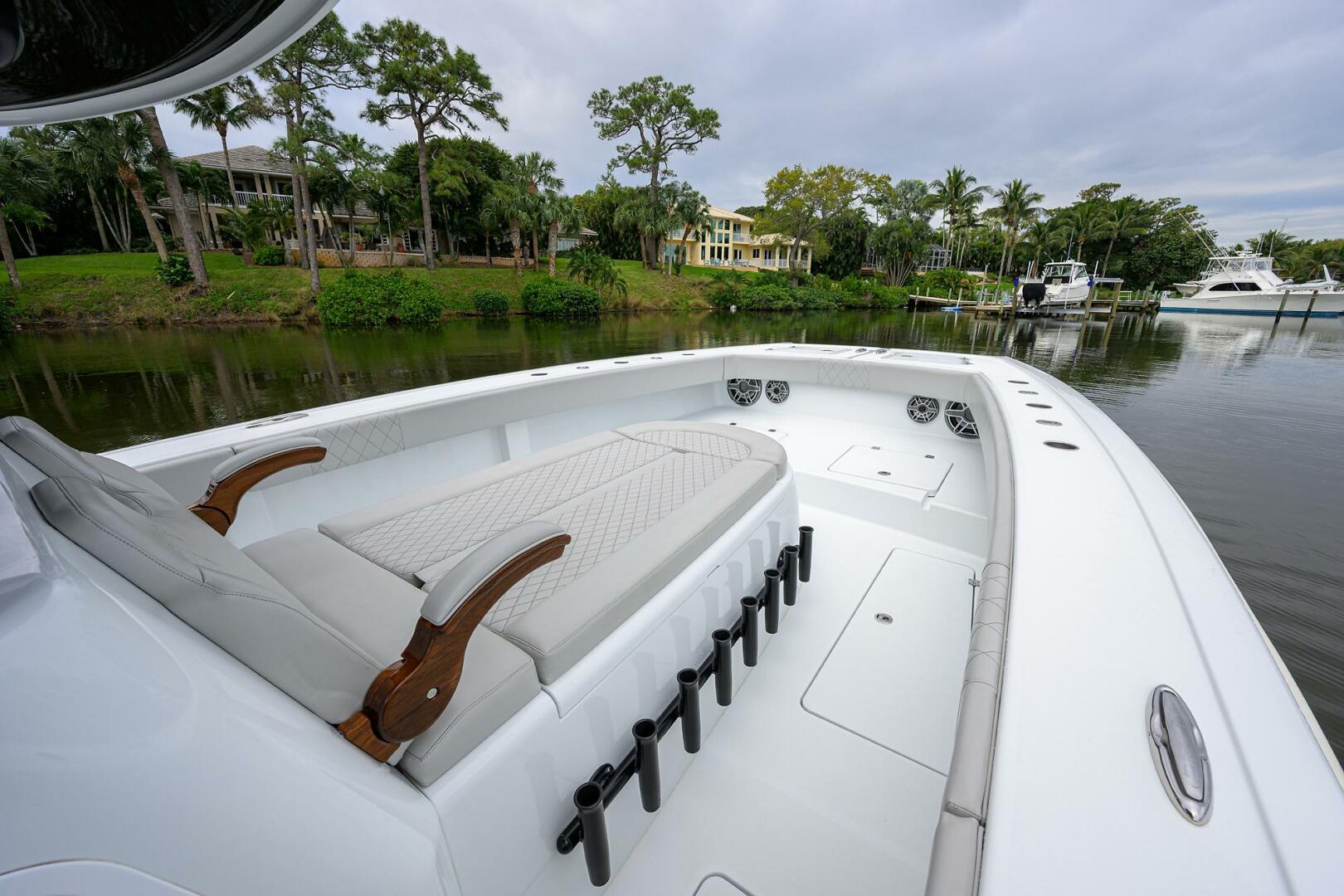 2020 VIKING VIKING 61 Convertible Base - Image 76