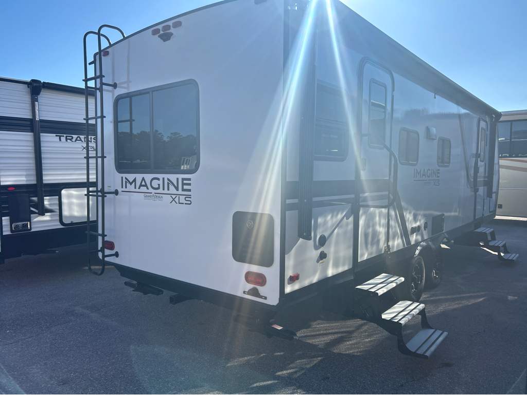 2026 GRAND DESIGN IMAGINE 25RLE - Image 4
