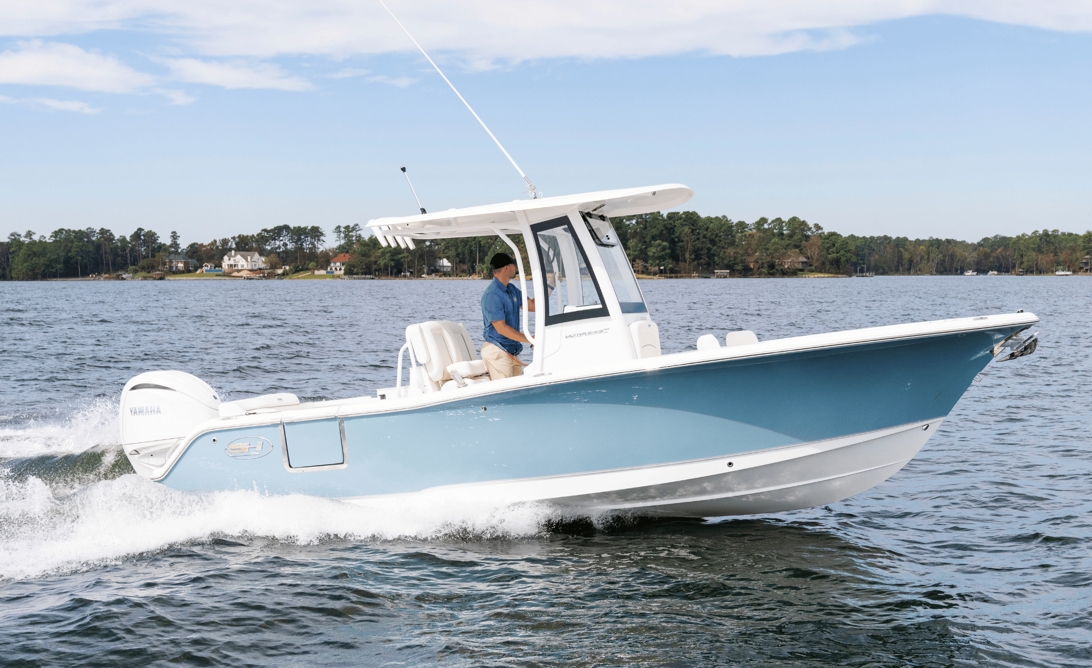 2027 SEA HUNT ULTRA 245SE - Image 2