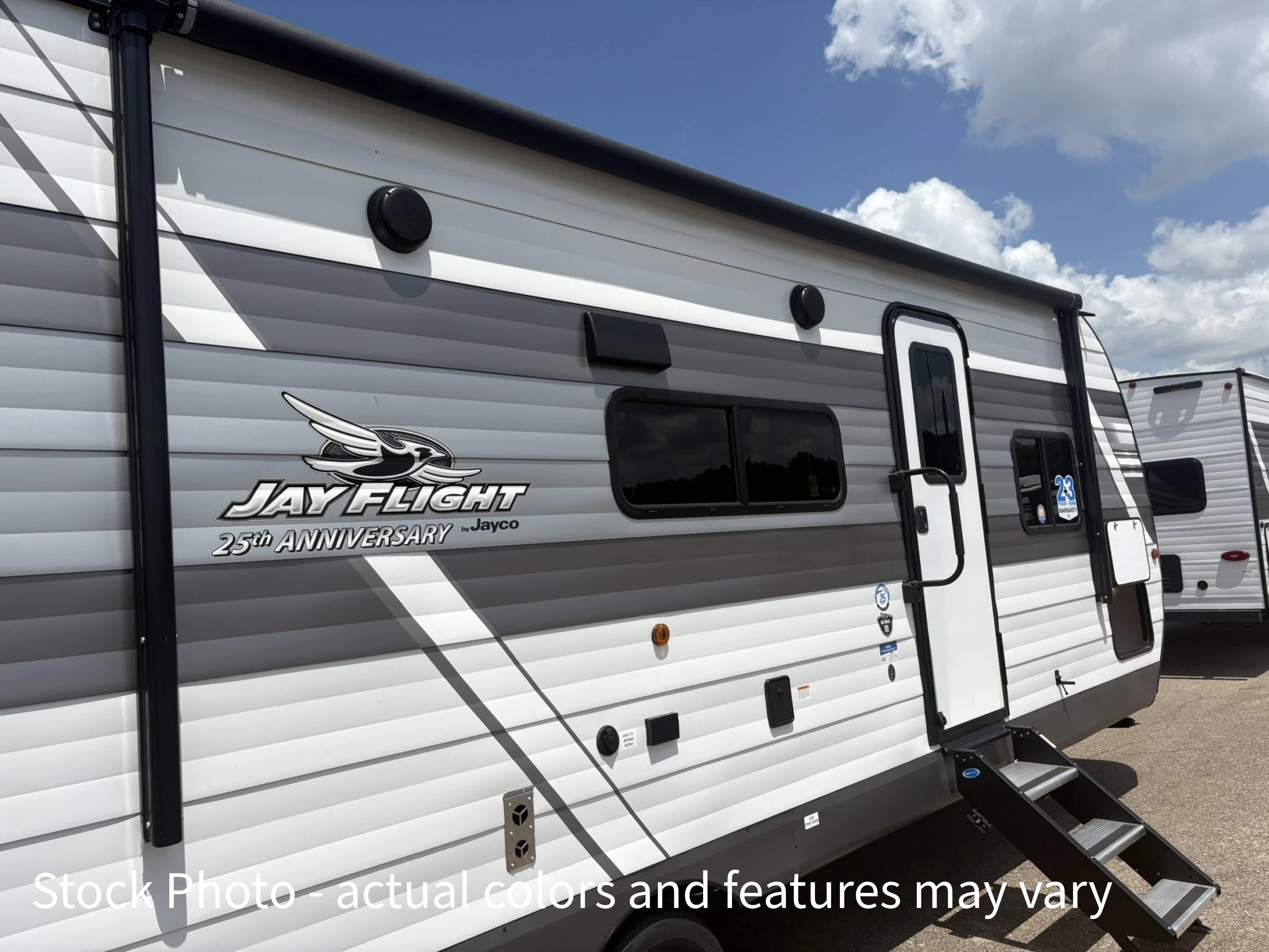 2027 Jayco Jay Flight SLX 261BHS - Image 6