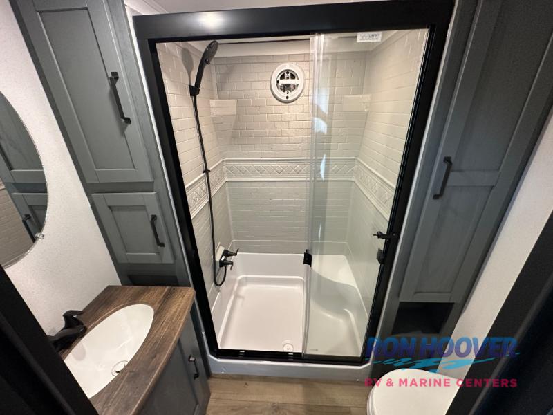 2026 PALOMINO 403LFT - Image 23