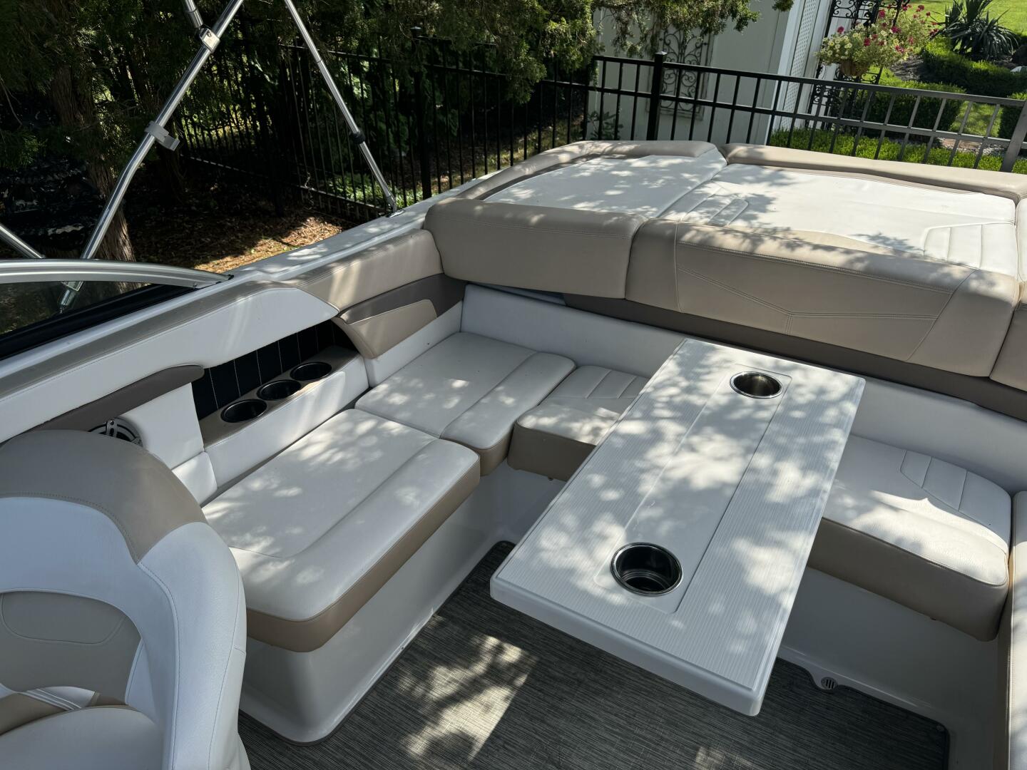 2019 Four Winns H230 Base - Image 19