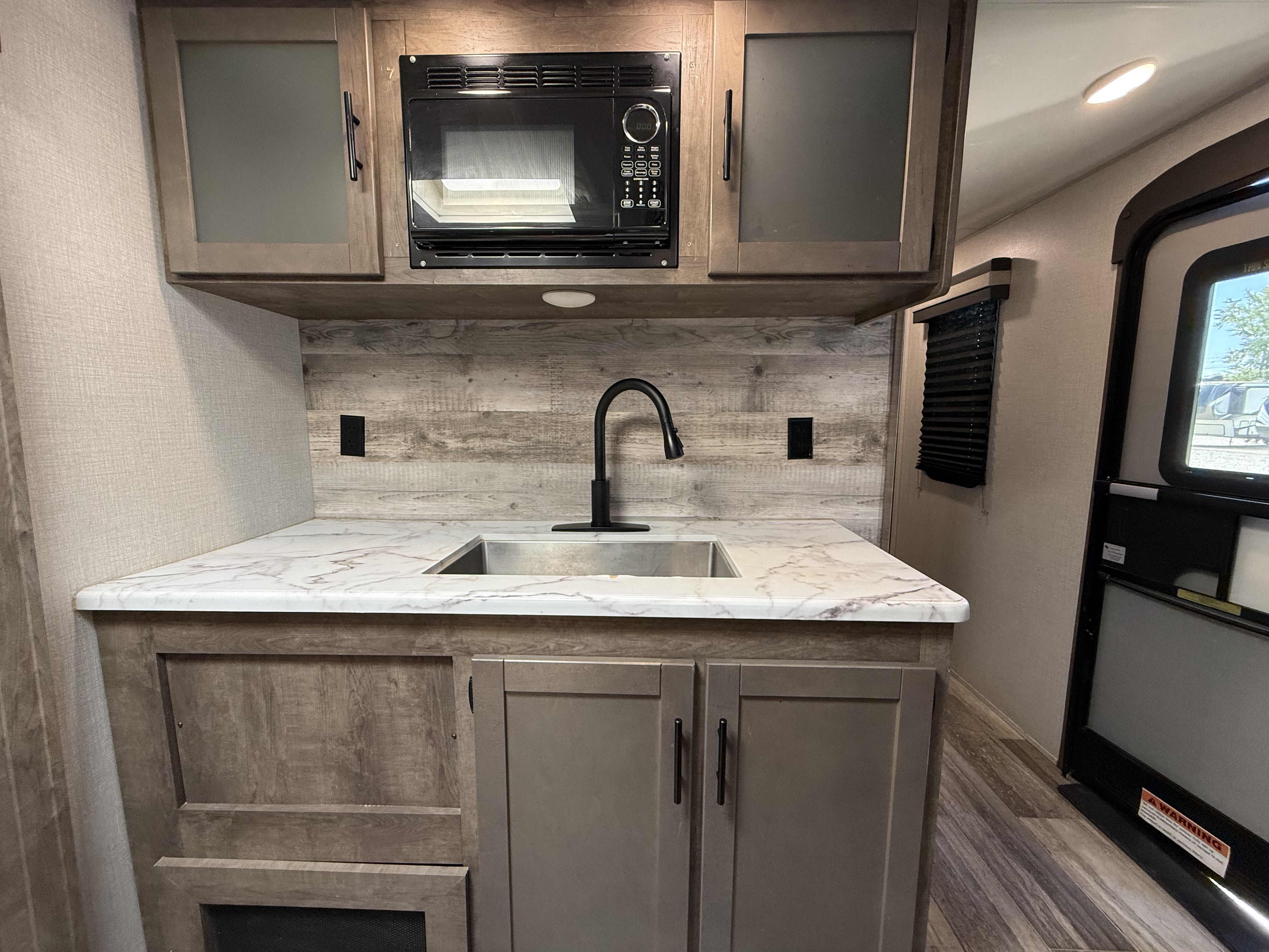 2020 KZ RV Connect C313RL - Image 16