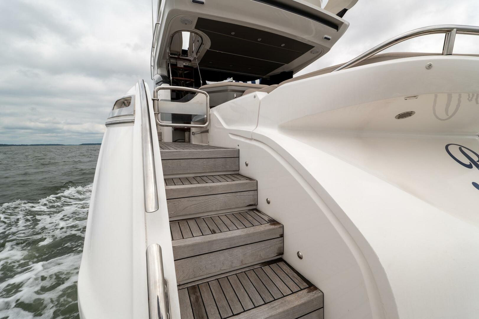 2021 Princess S62 - Image 18