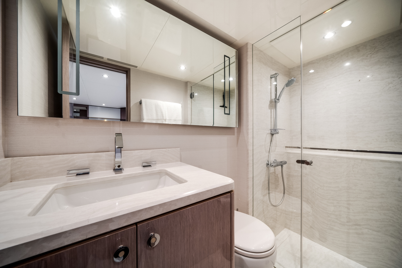 2022 Ocean Alexander 32L - Image 48