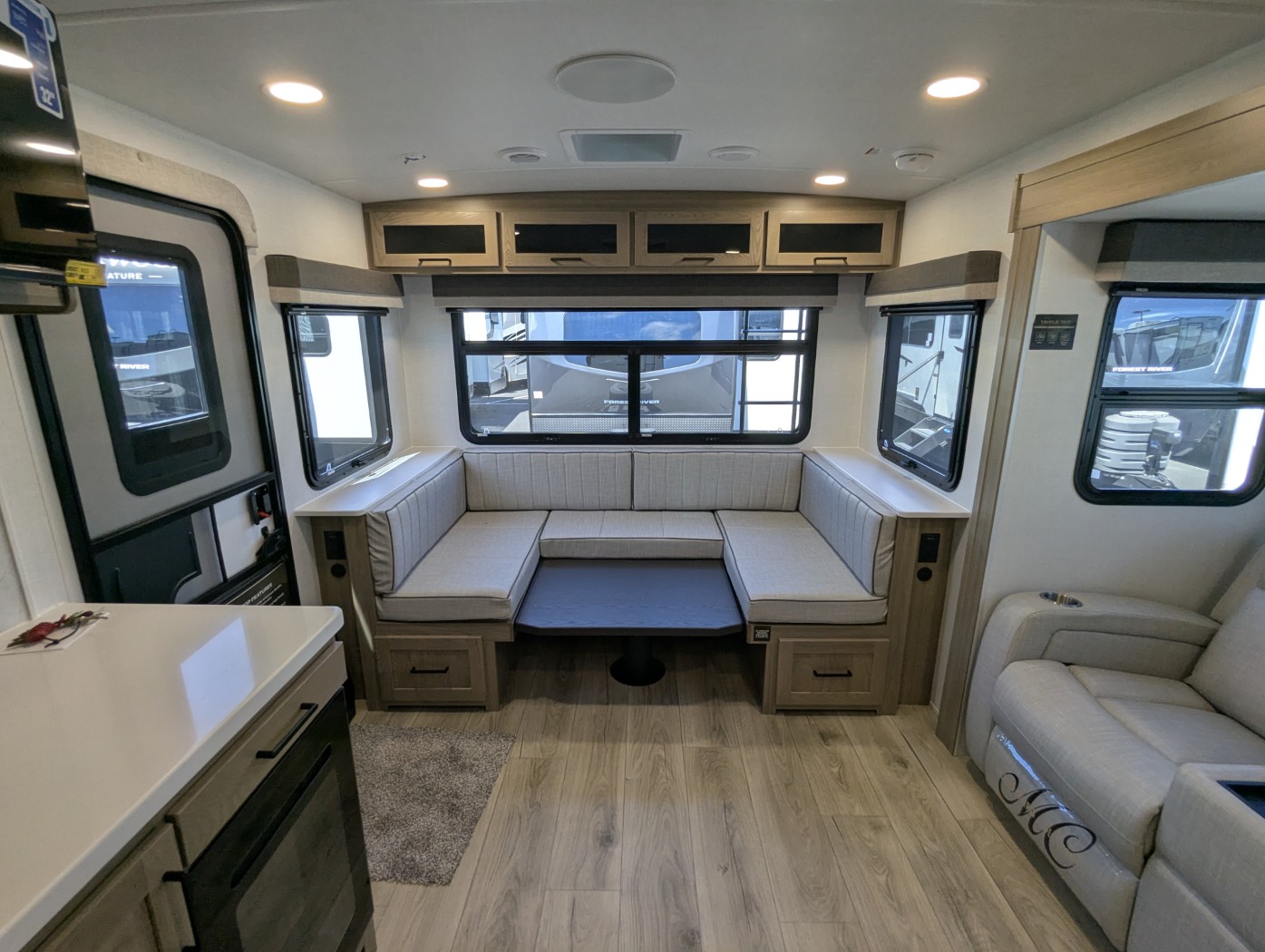 2027 Forest River Rockwood Ultra Lite 2618RD - Image 21