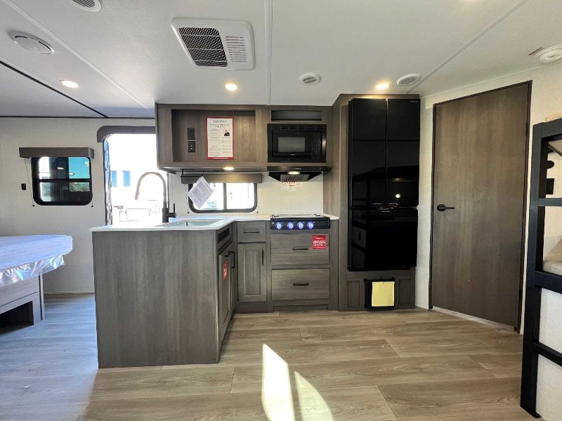2026 Grand Design Transcend XPLOR 23BHX - Image 11