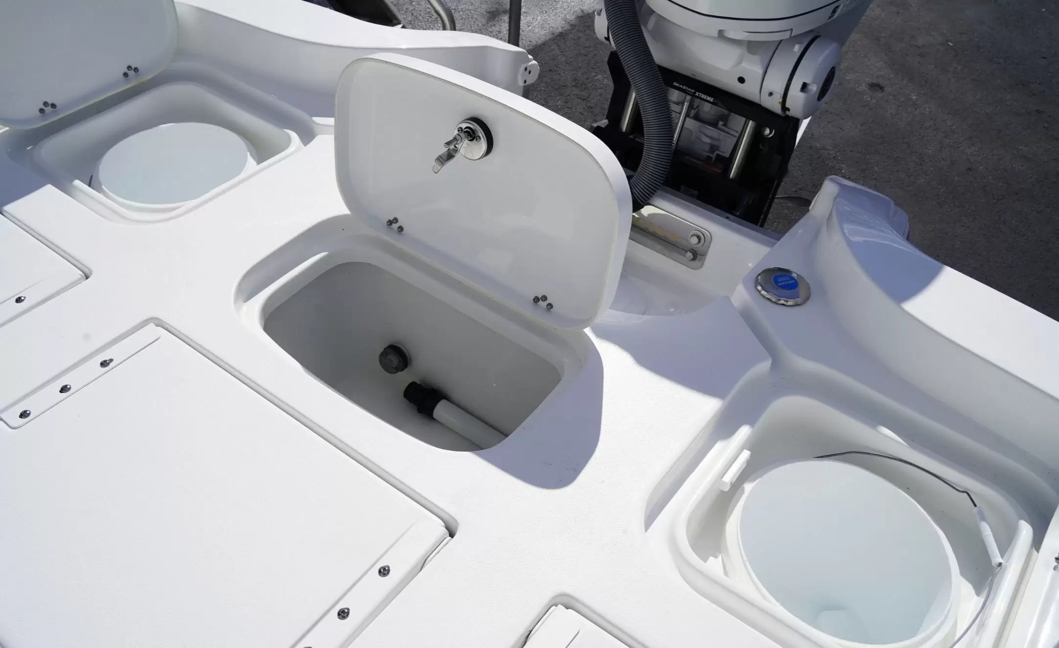 2026 SEA HUNT BX 25 FS - Image 19