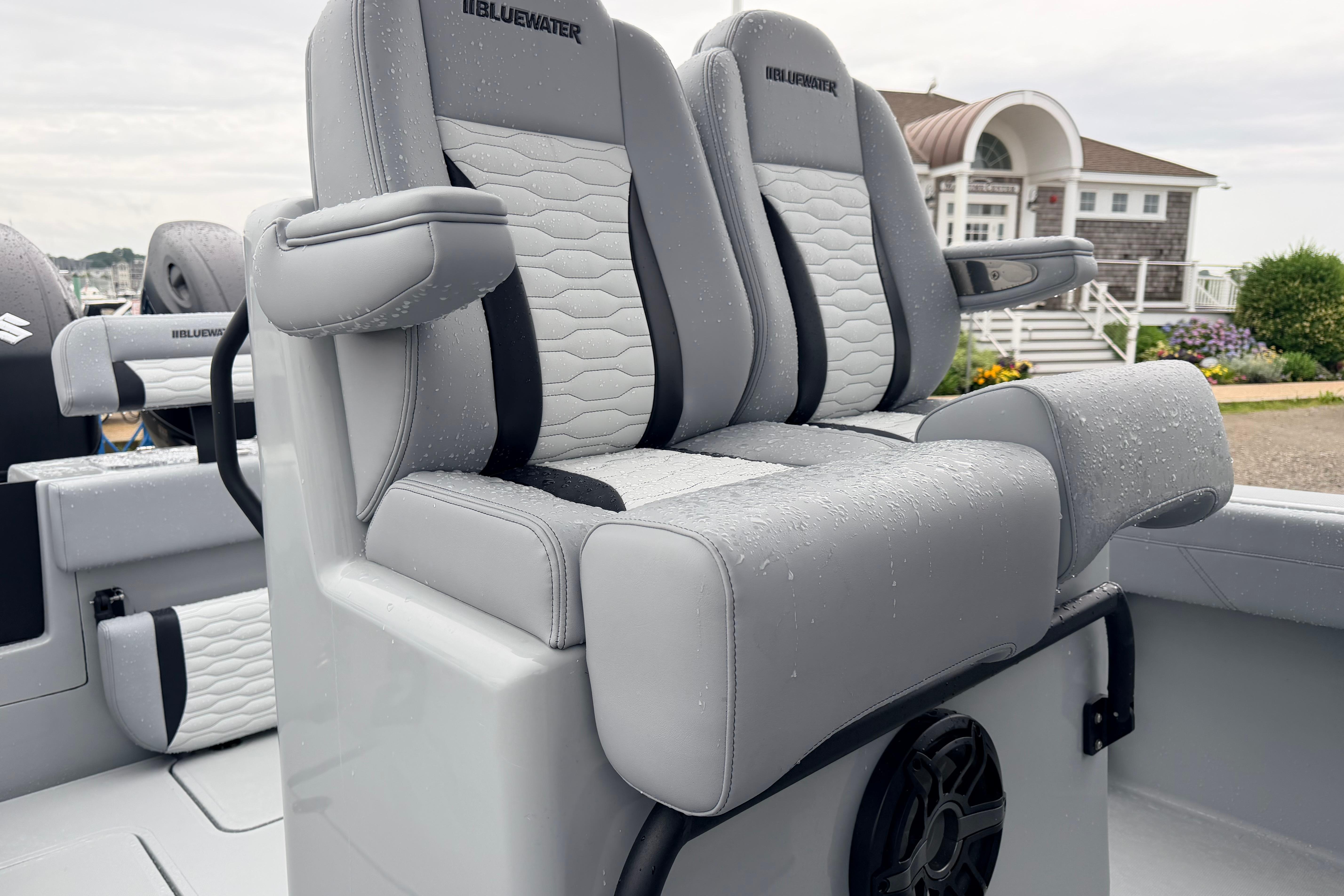 2026 Bluewater Sportfishing 25T - Image 8