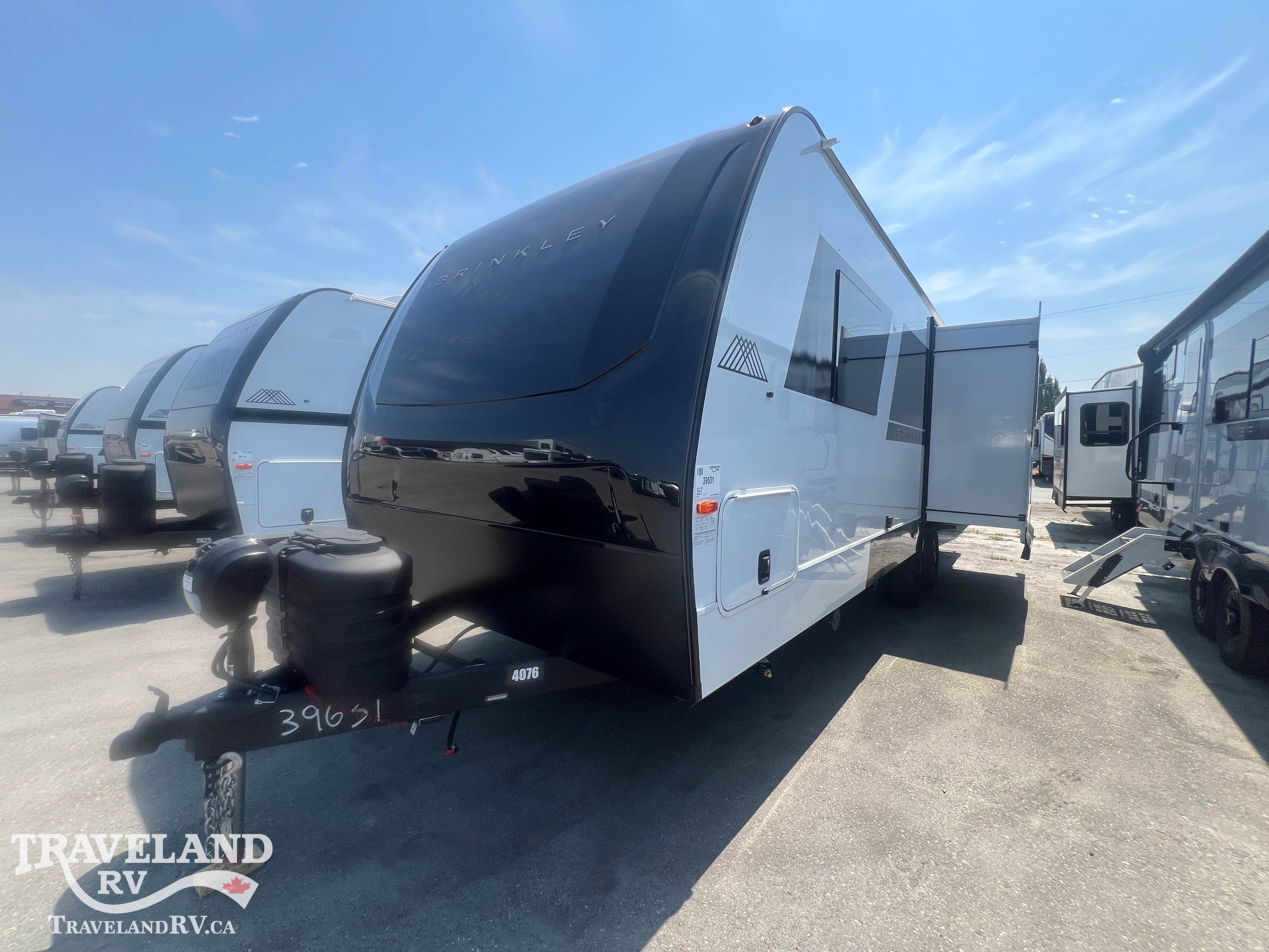 2027 BRINKLEY RV MODEL IX 25X - Image 4