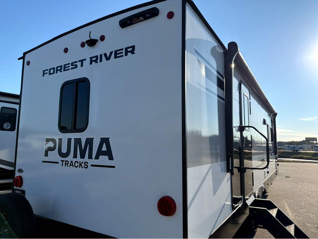 2026 FOREST RIVER PUMA 2580RBSS - Image 5