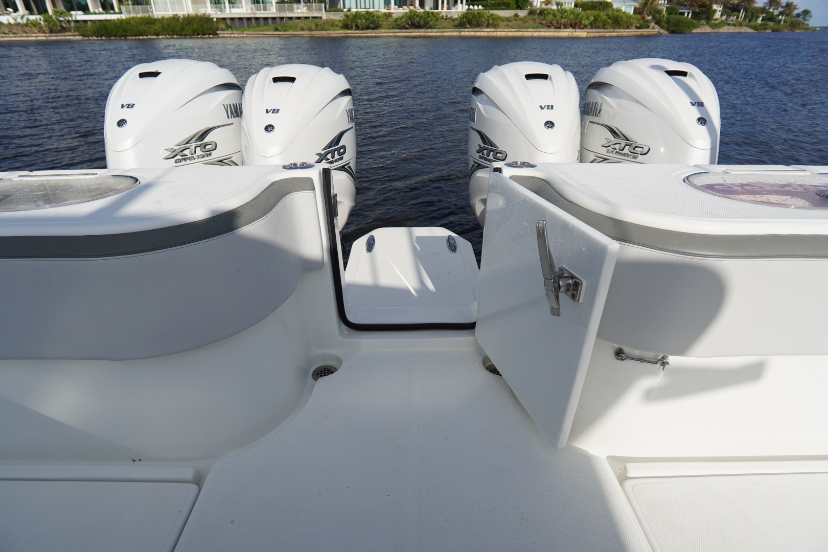 2022 Sea Hunter 41 CTS - Image 6