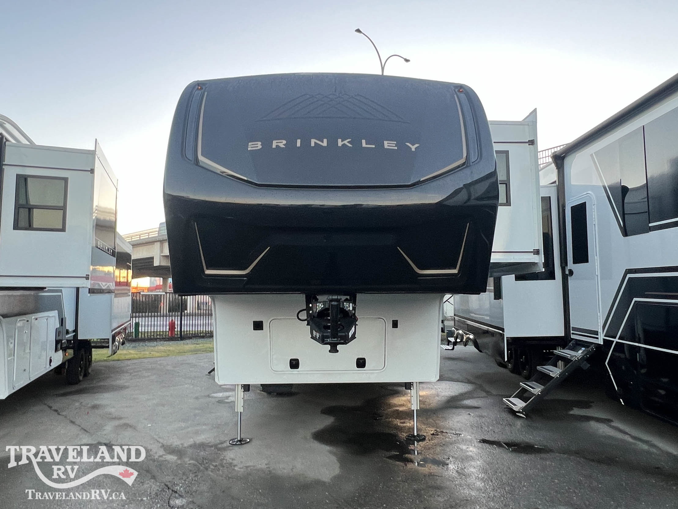 2026 Brinkley RV Model Z 3610 - Image 3